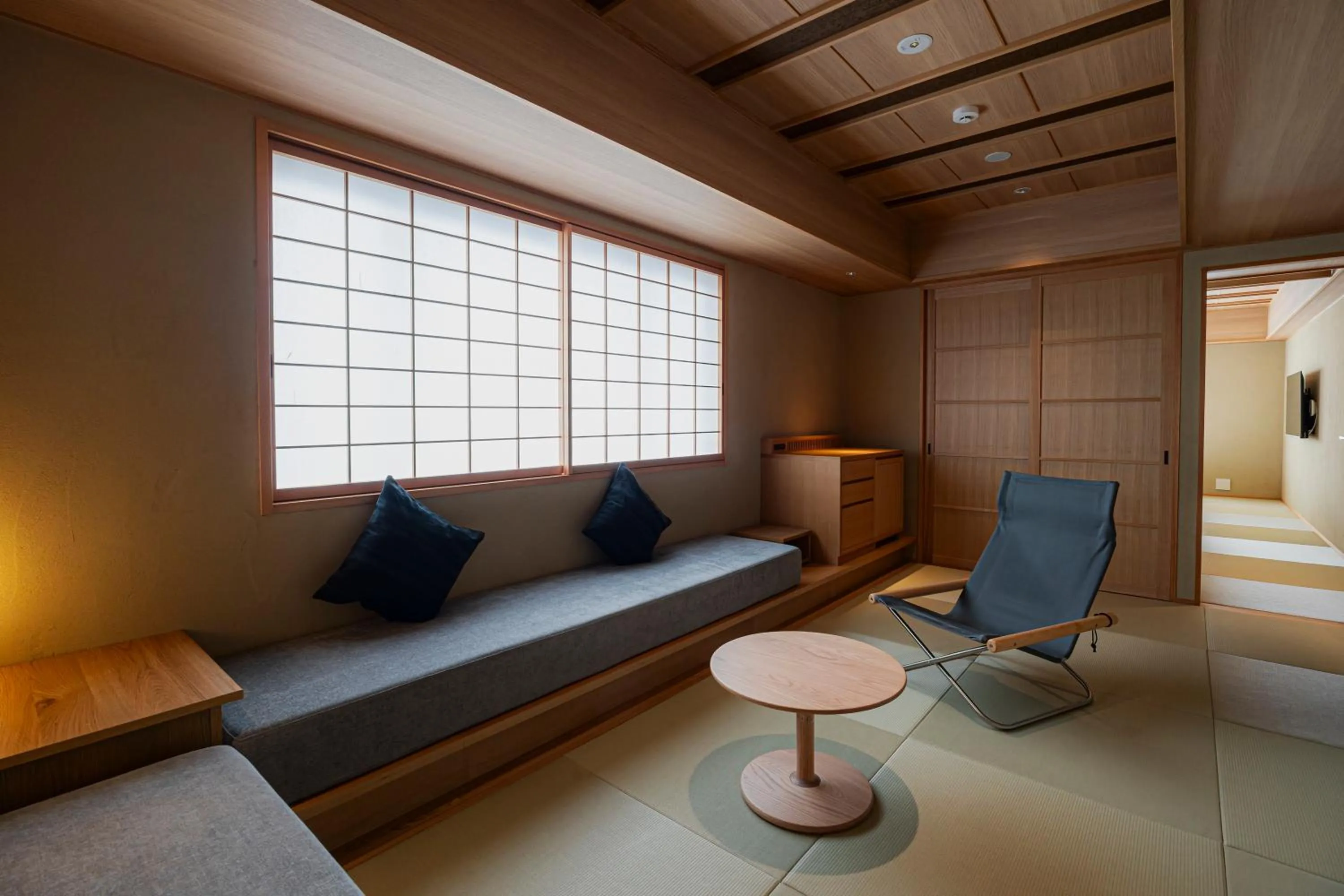Photo of the whole room in yugen kyoto shijo