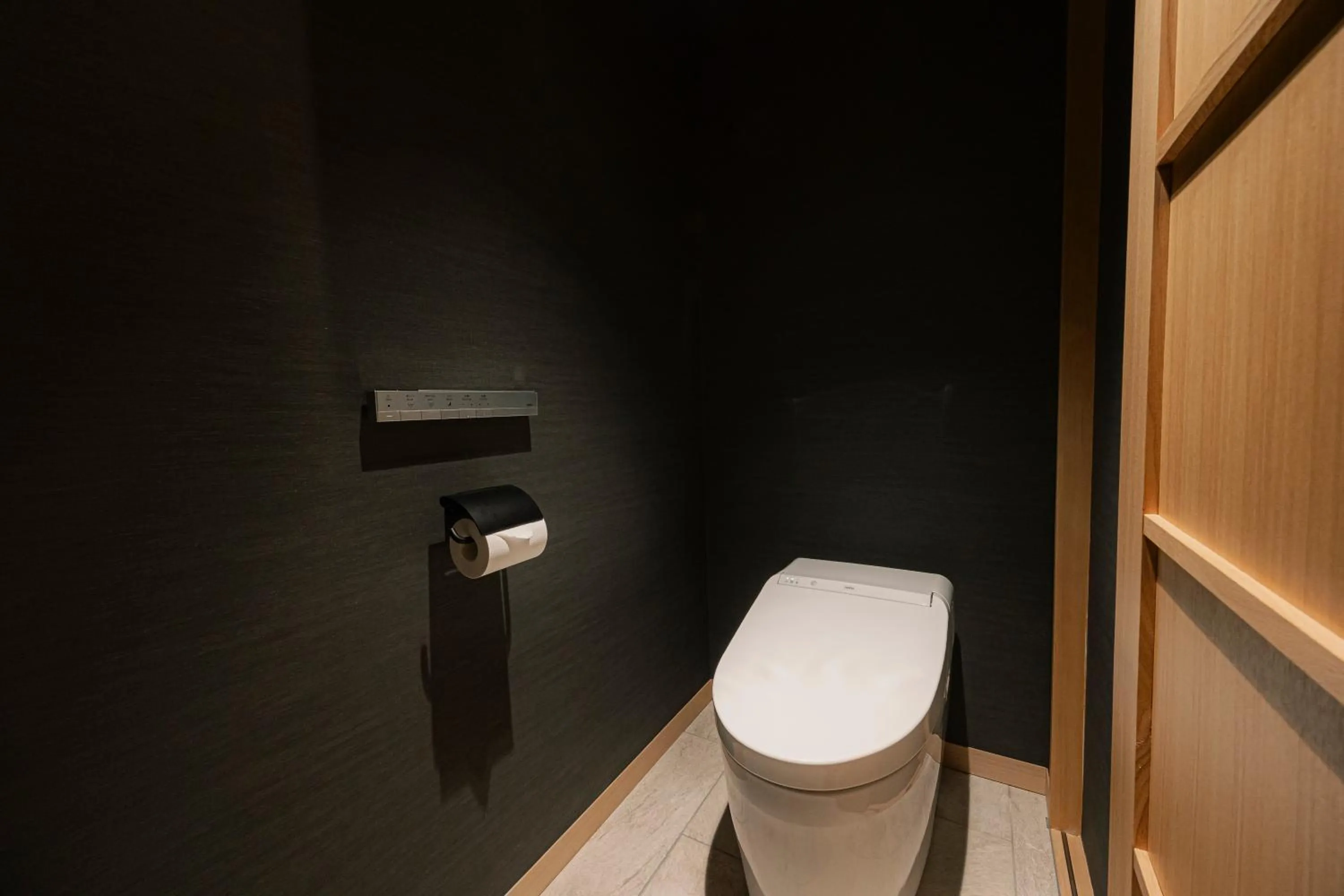 Photo of the whole room in yugen kyoto shijo