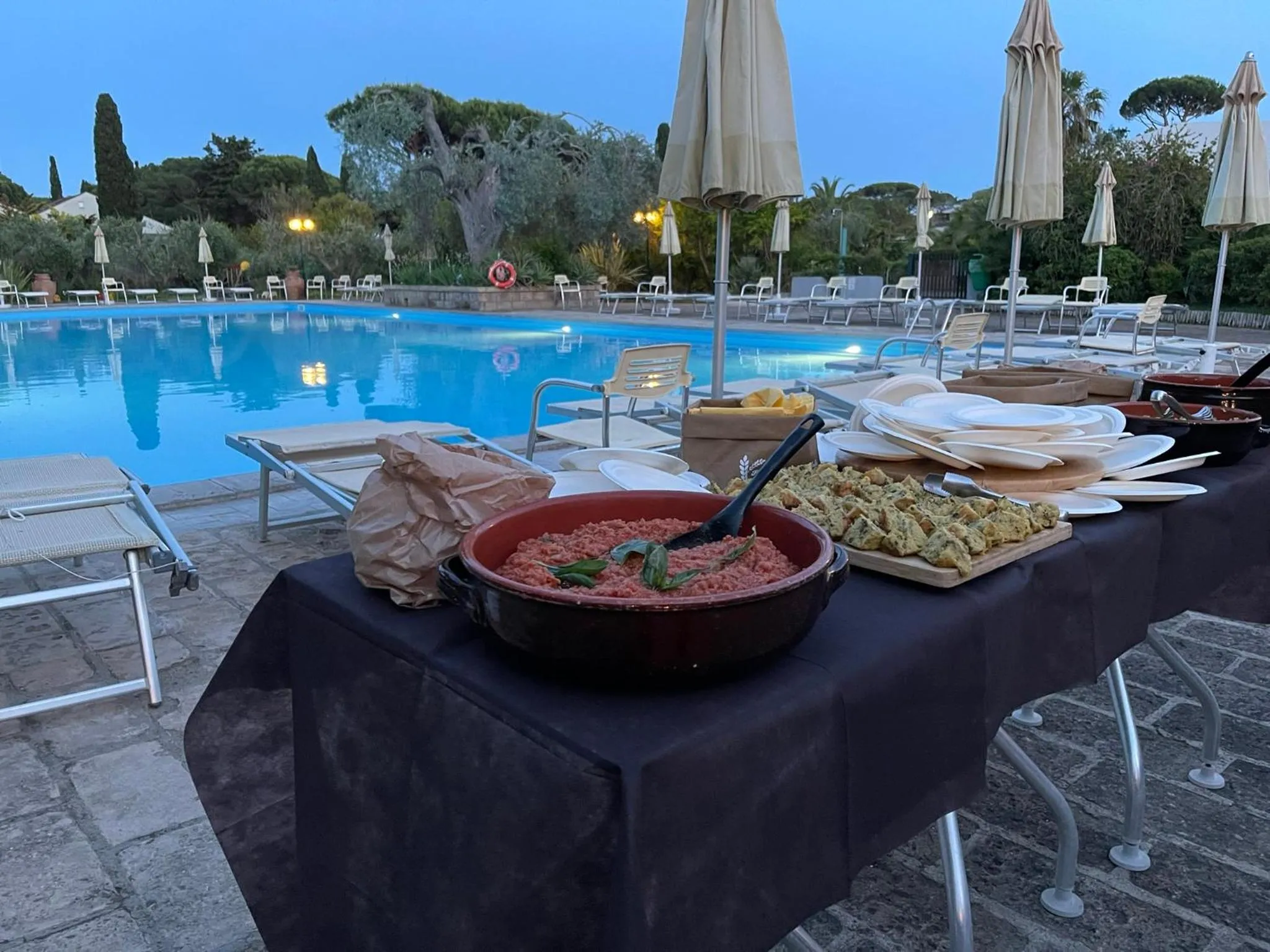 Restaurant/places to eat in Residence Solemaremma