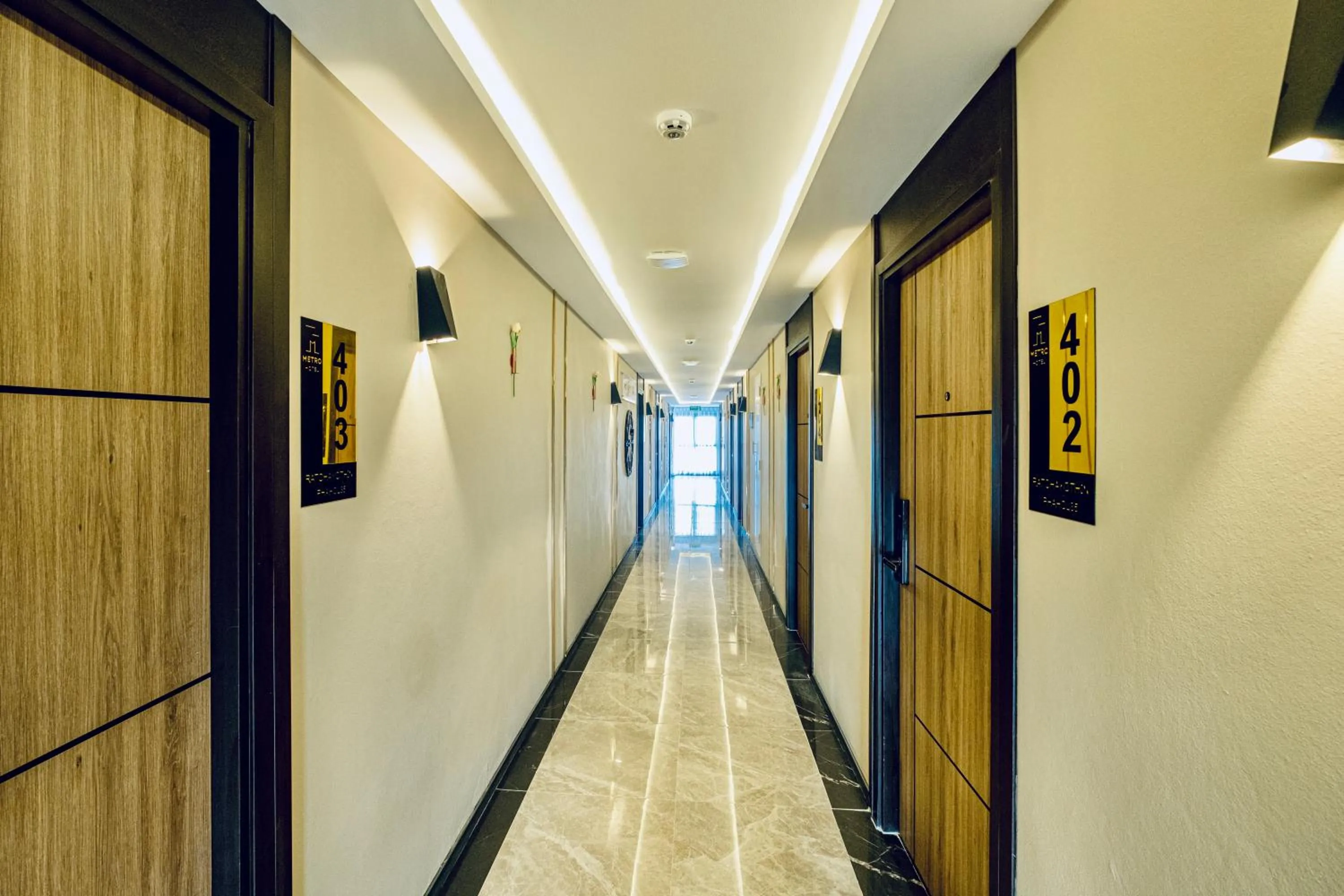 Floor plan in Metro Hotel Phahonyothin 35