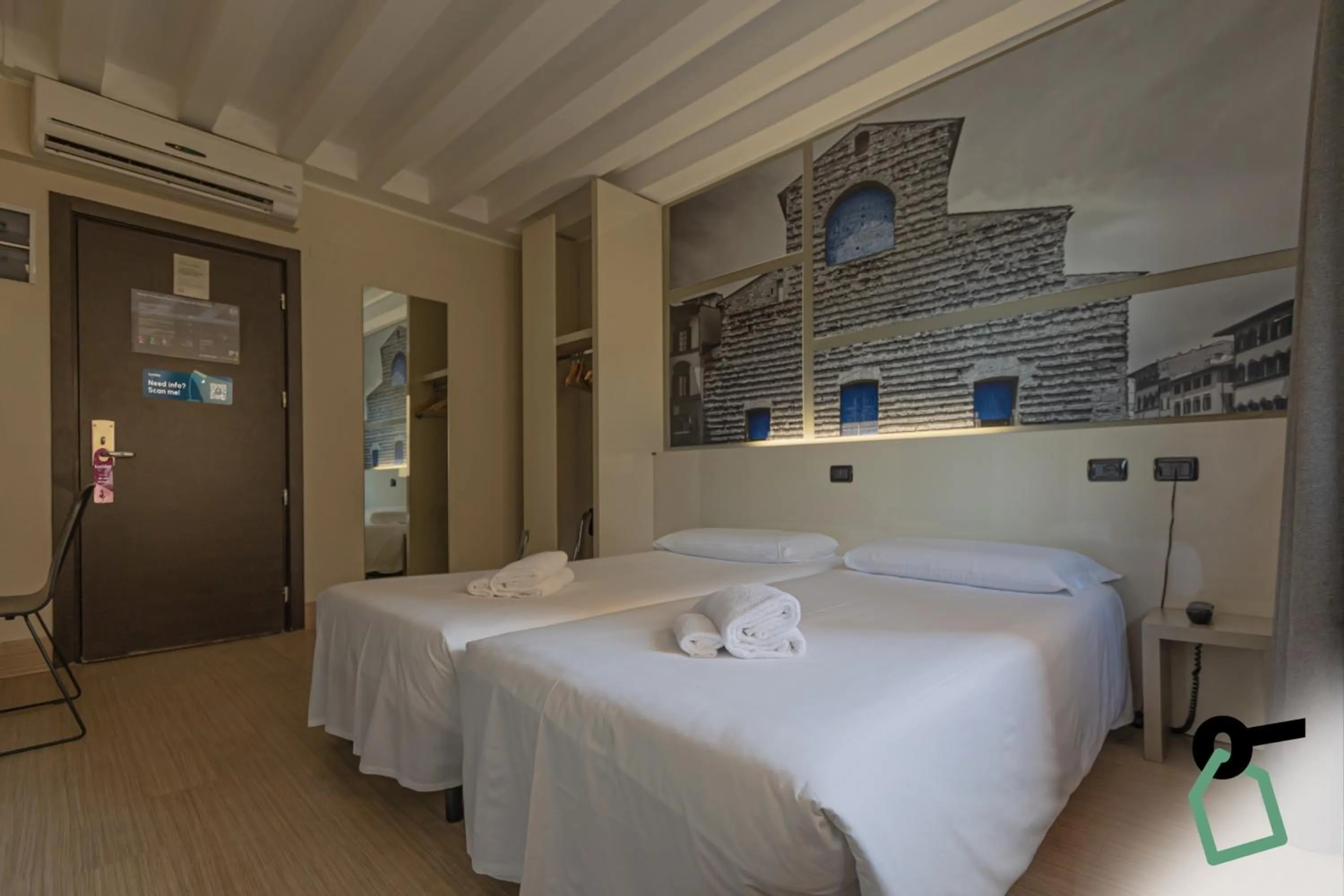 Bedroom, Bed in Hotiday Firenze Guidoni