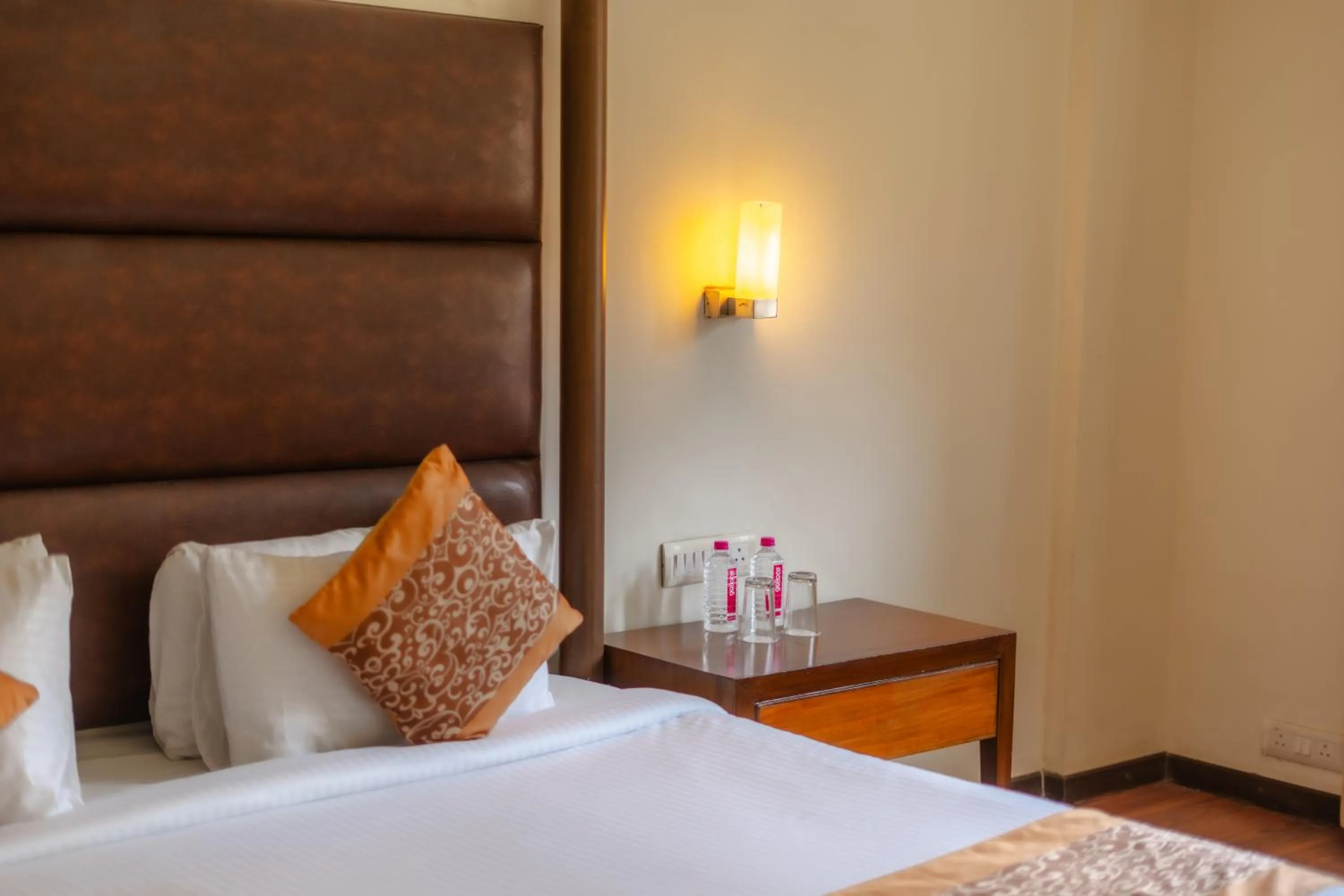 Bed in The Sky Imperial, Udaipur
