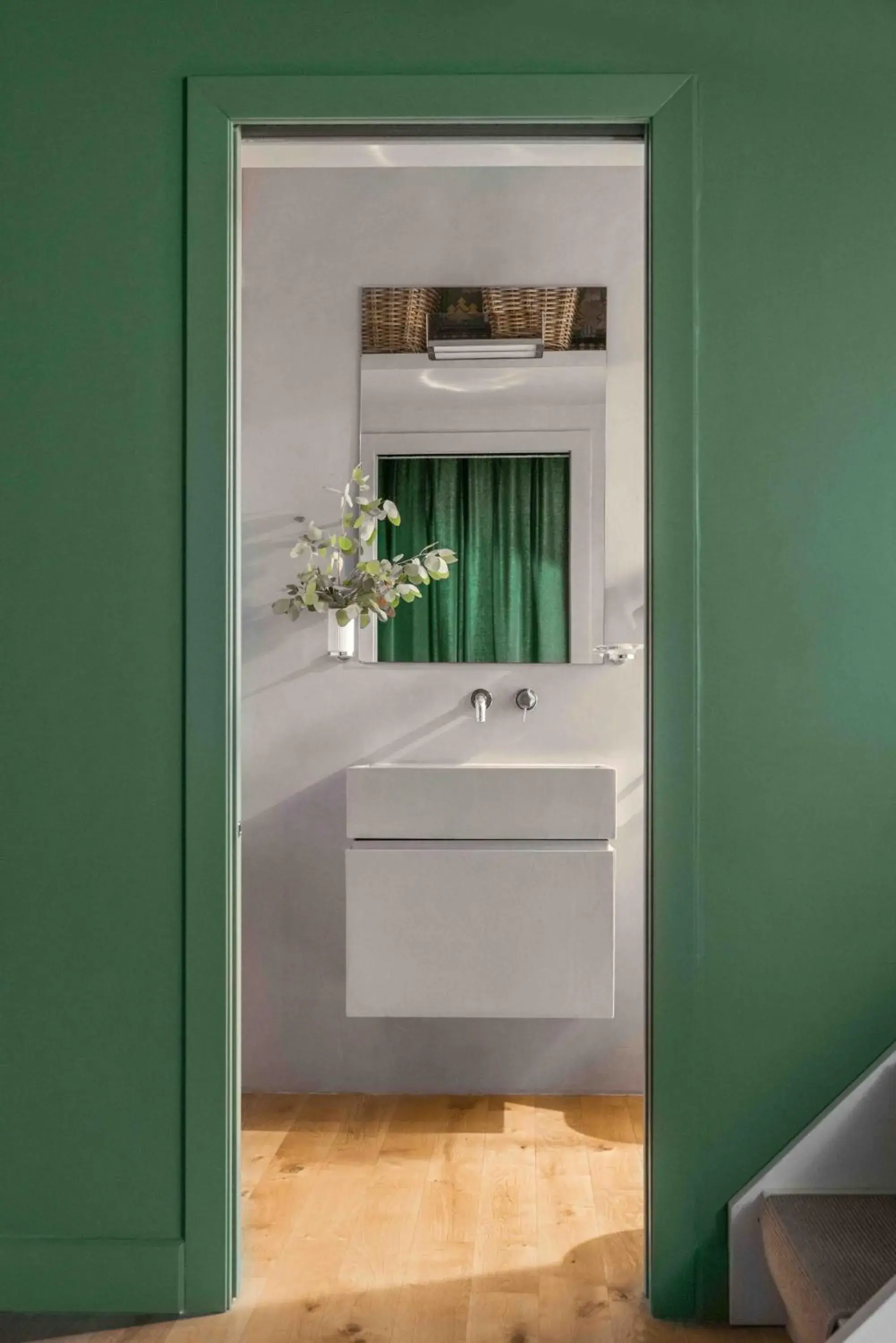 Apartment - Separate Building in Crossing Condotti Apartment - Separate Building in Crossing Condotti