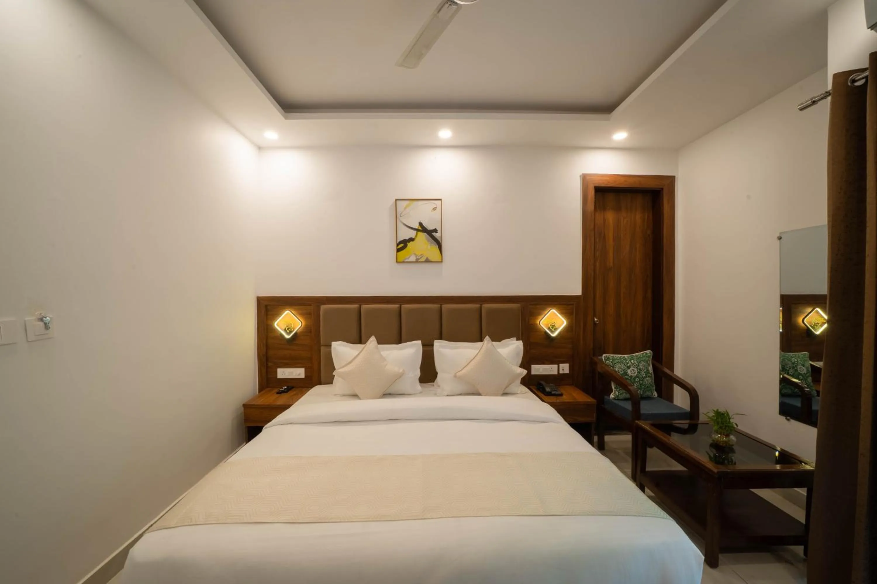 Bed in Premium Mystic Falls near Secret Waterfall
