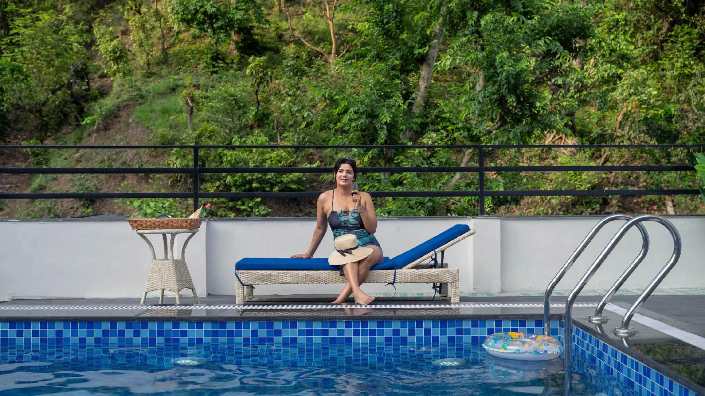 Swimming pool in Premium Mystic Falls near Secret Waterfall