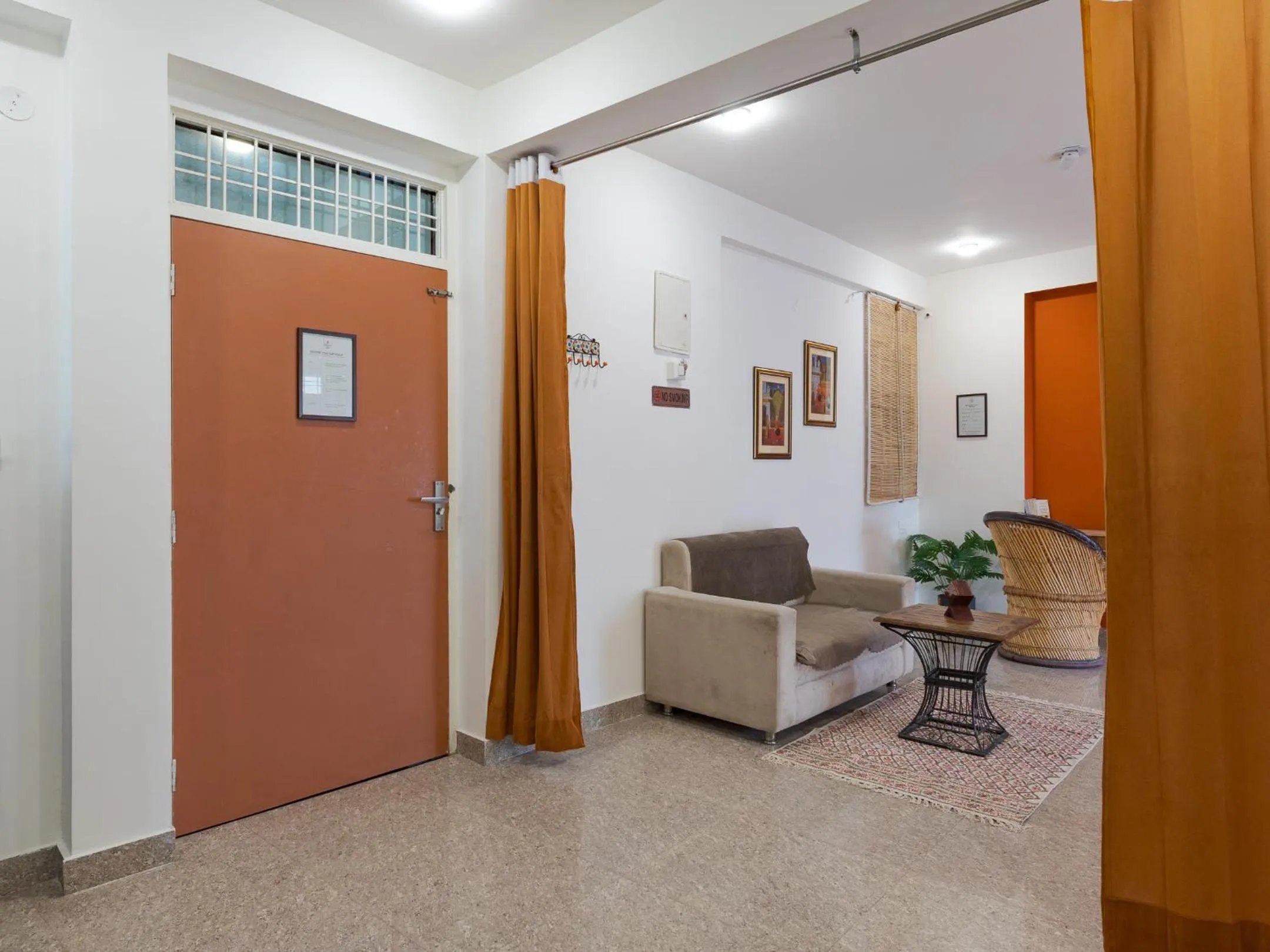 Seating area in Thamosa Stays