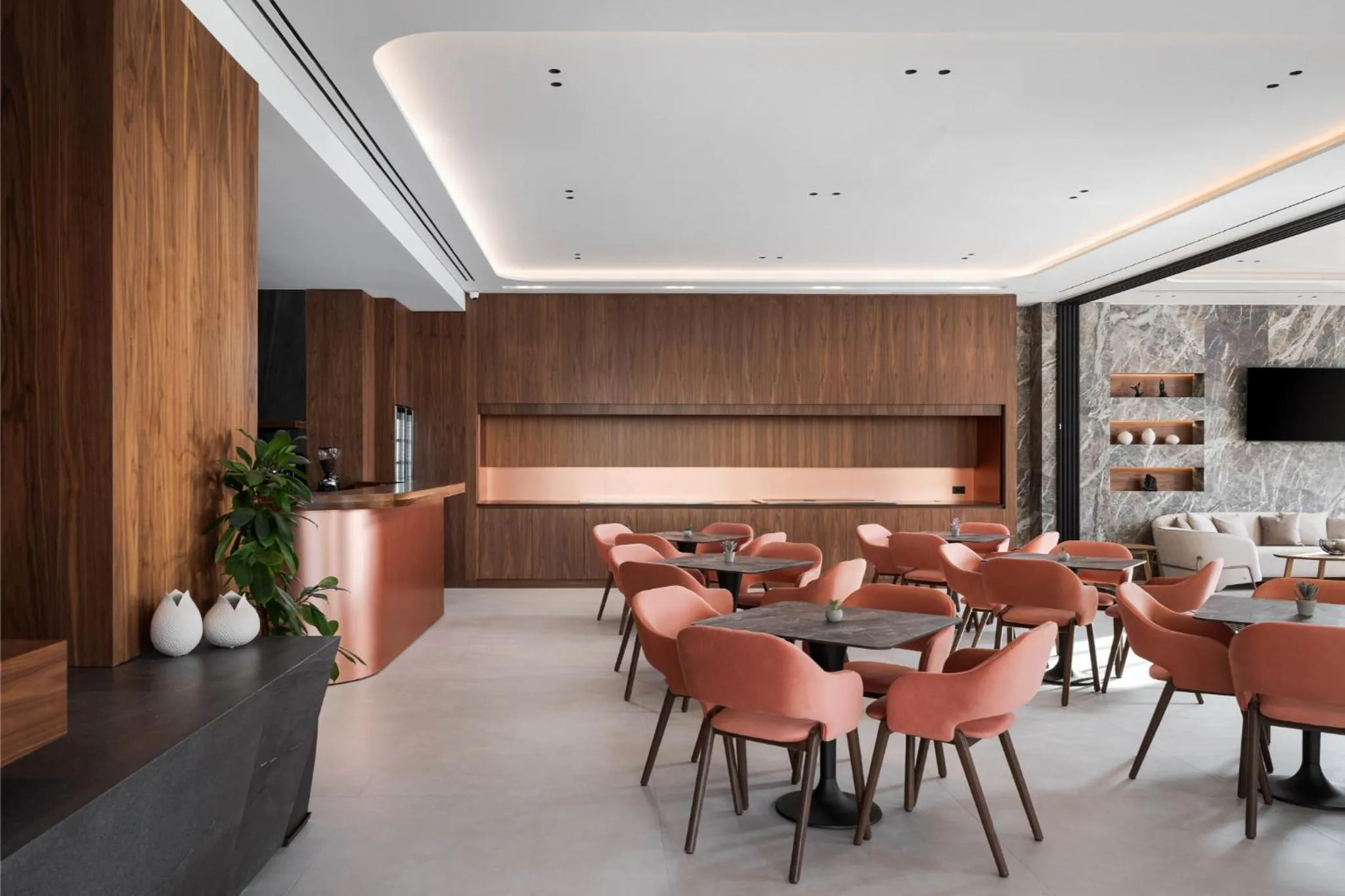 Restaurant/places to eat in Avant Blue Boutique Hotel