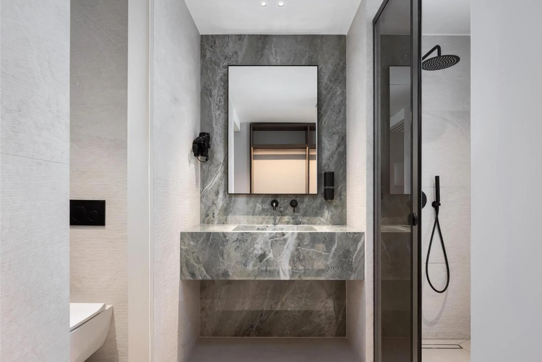 Shower in Avant Blue Boutique Hotel