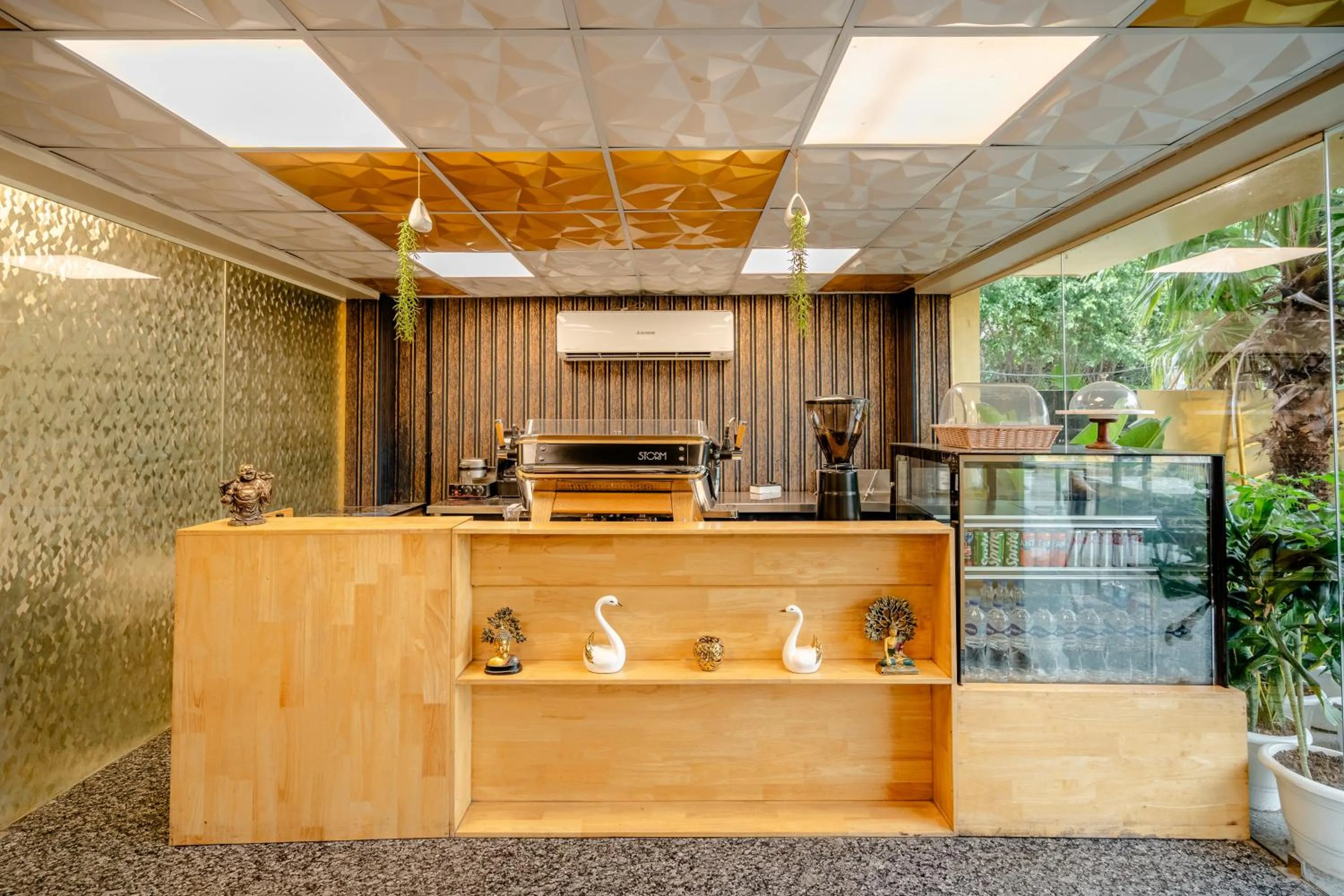 Coffee/tea facilities in Lime Tree Hotel - Near Medanta Hospital