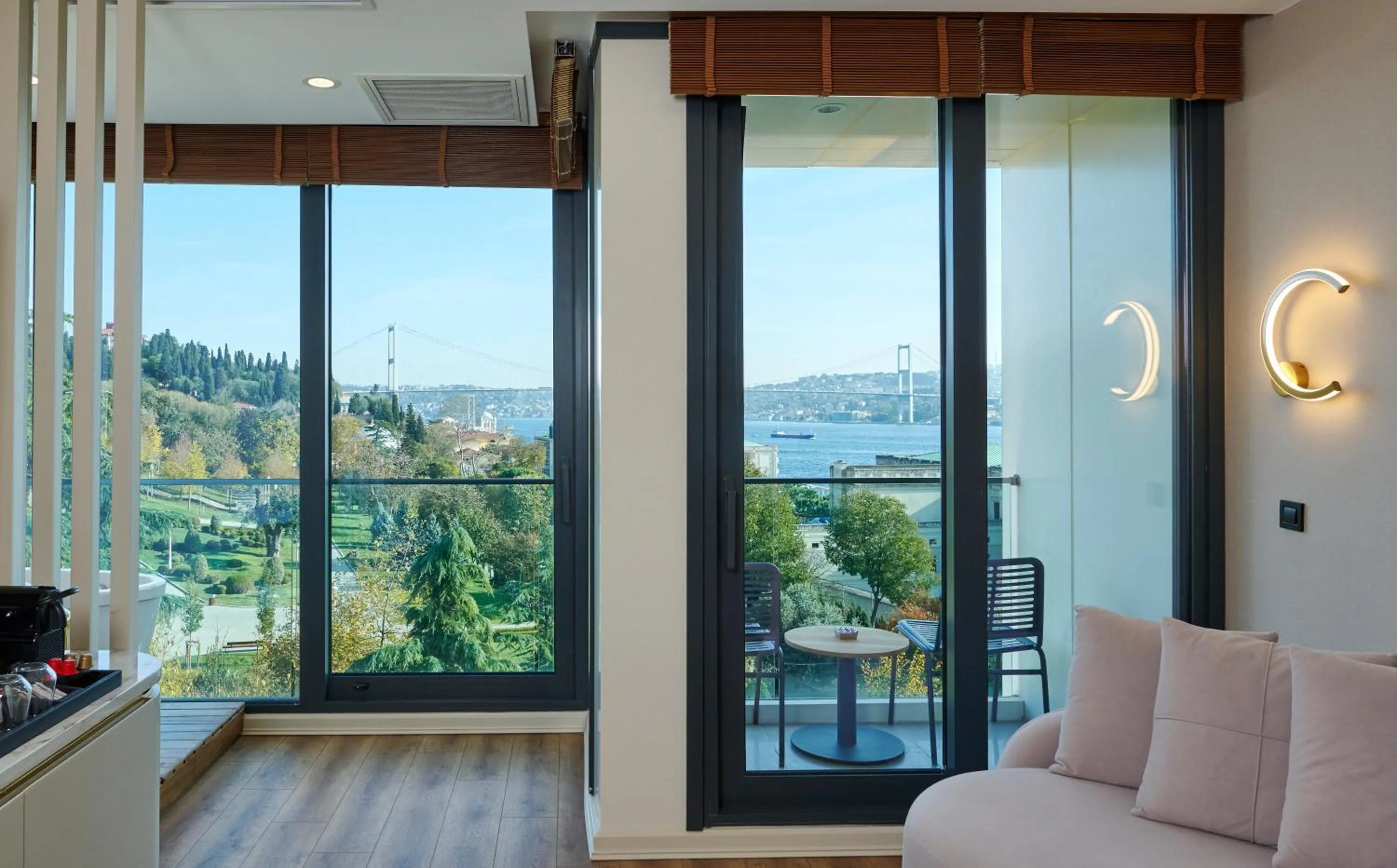 Balcony/Terrace in Çırağan Hotel Bosphorus