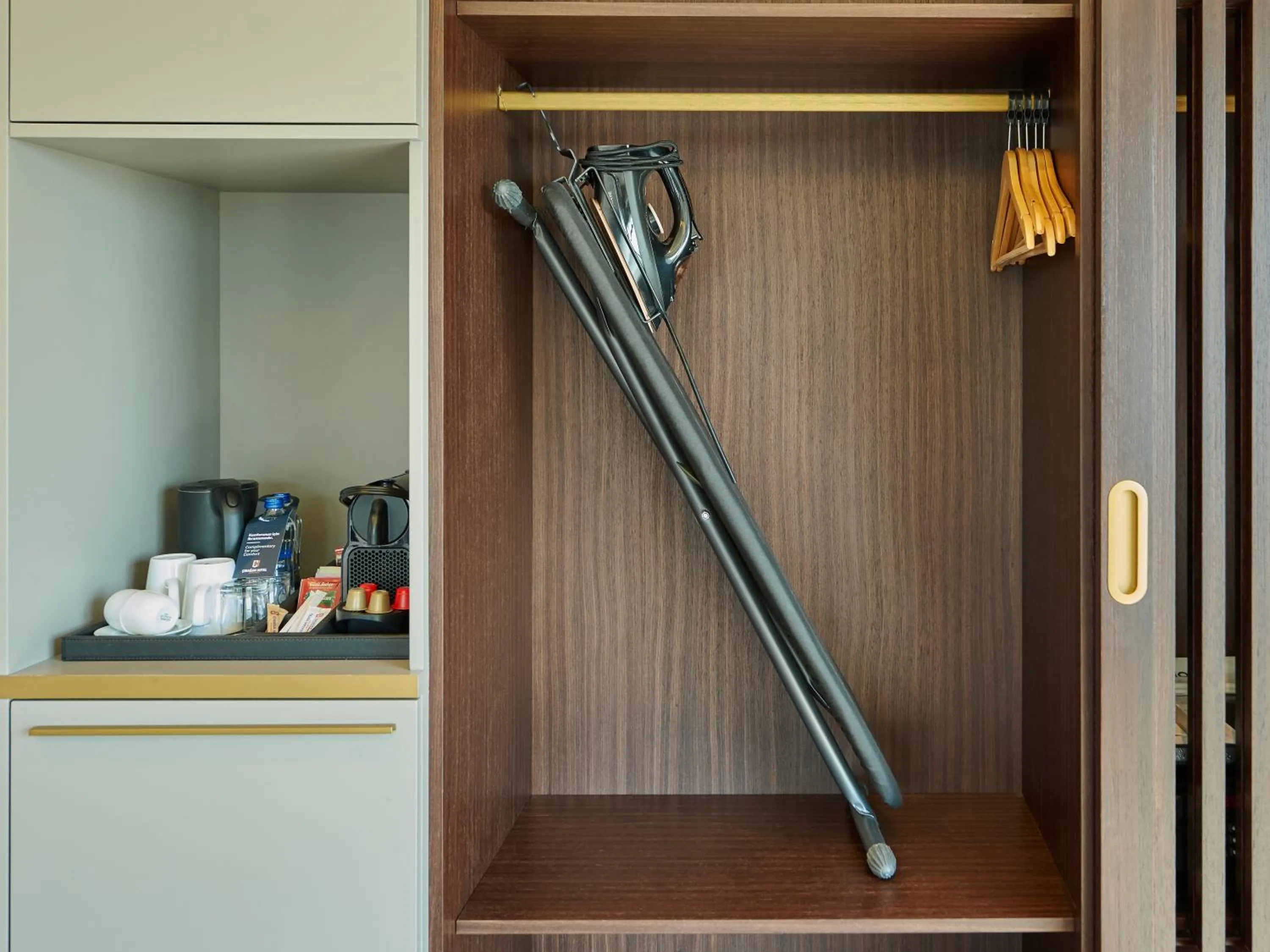 wardrobe in Çırağan Hotel Bosphorus