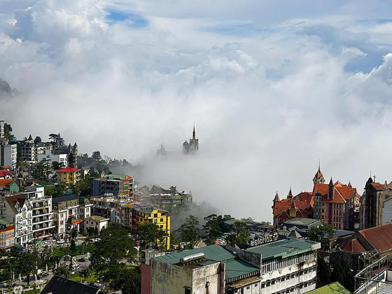 Property building in Chân Mây Tam Đảo