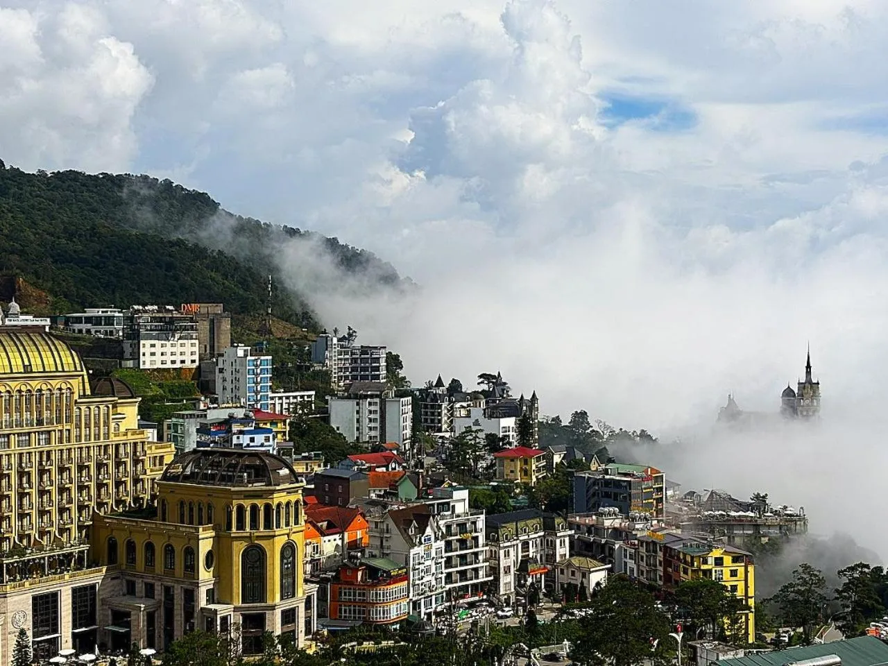 Property building in Chân Mây Tam Đảo
