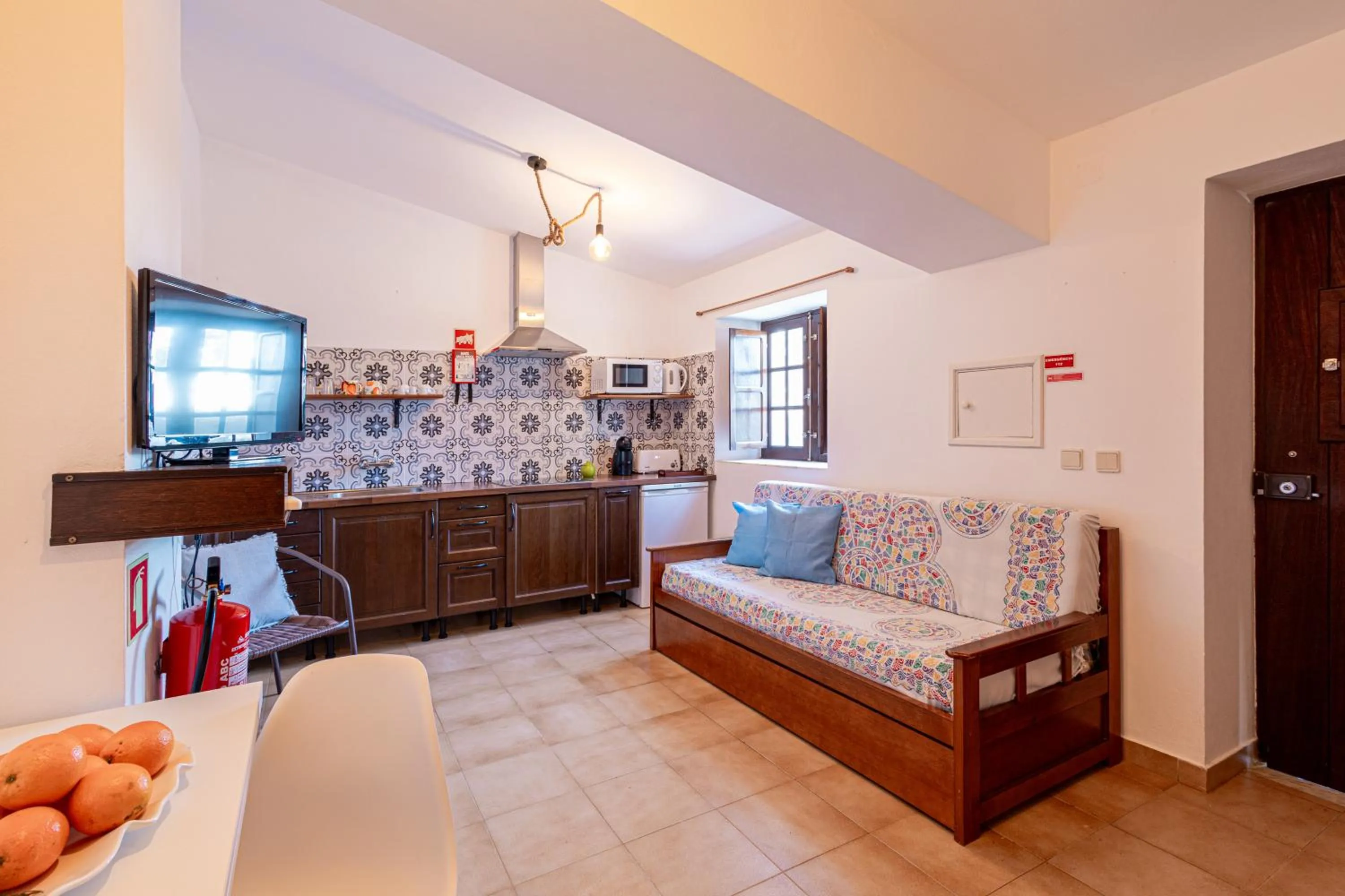 Kitchen or kitchenette in Monte do Cerro