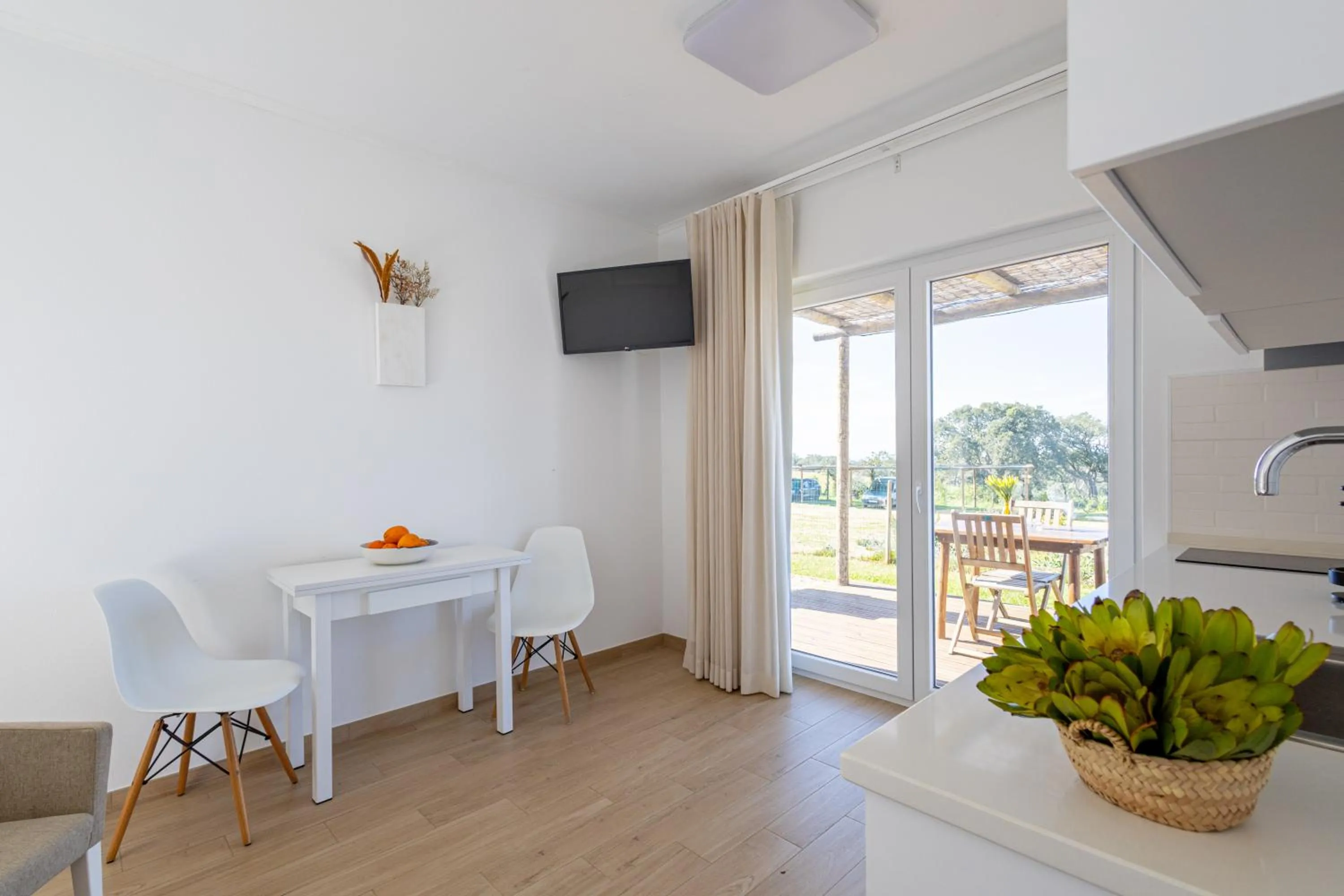 Kitchen or kitchenette in Monte do Cerro