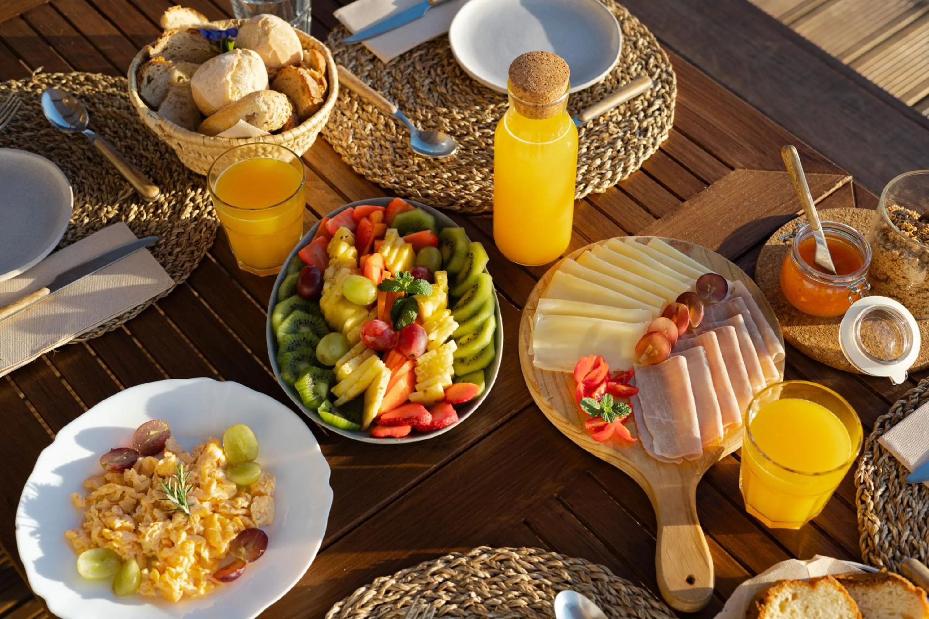 Breakfast in Monte do Cerro