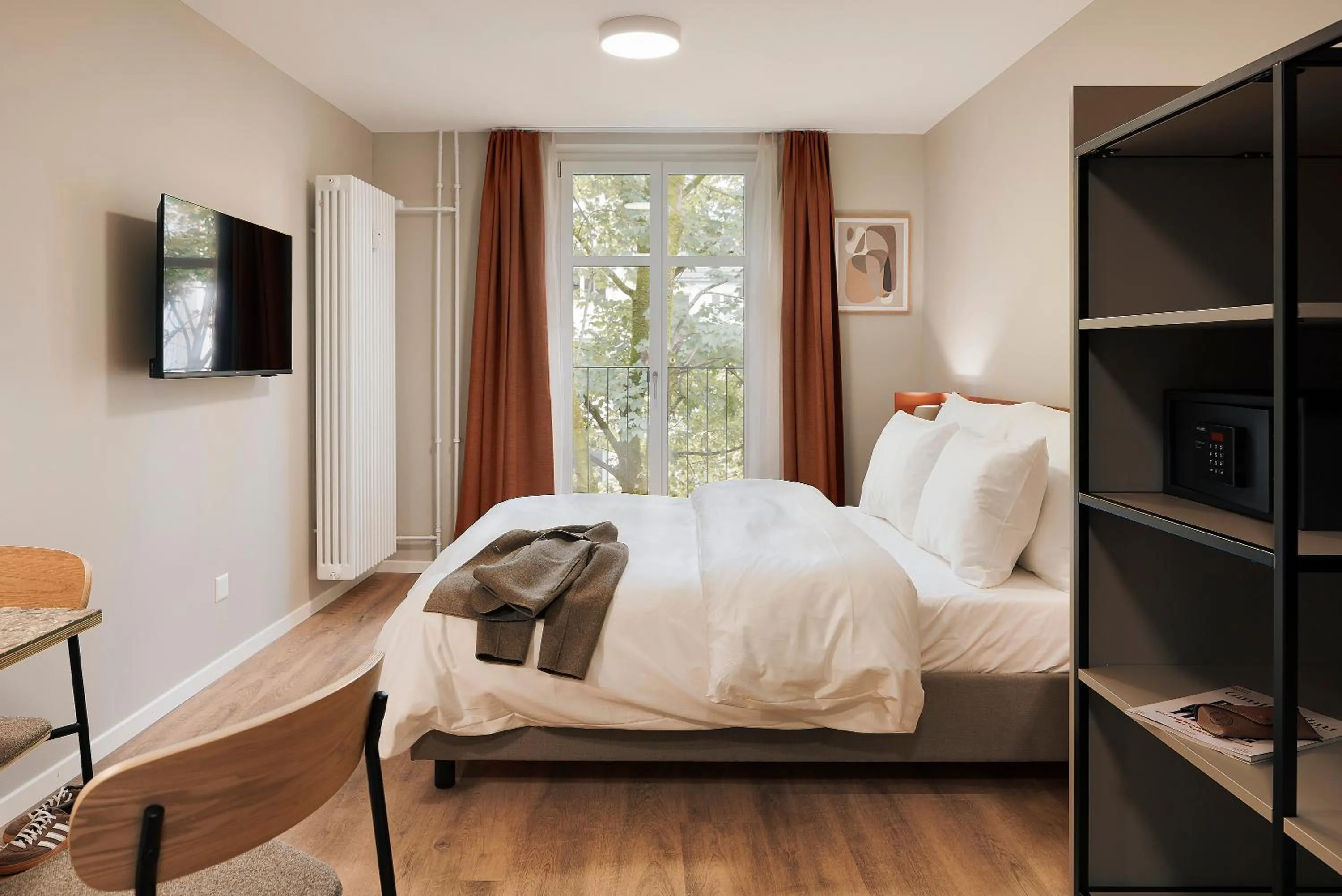 Bed in Stay Sunday