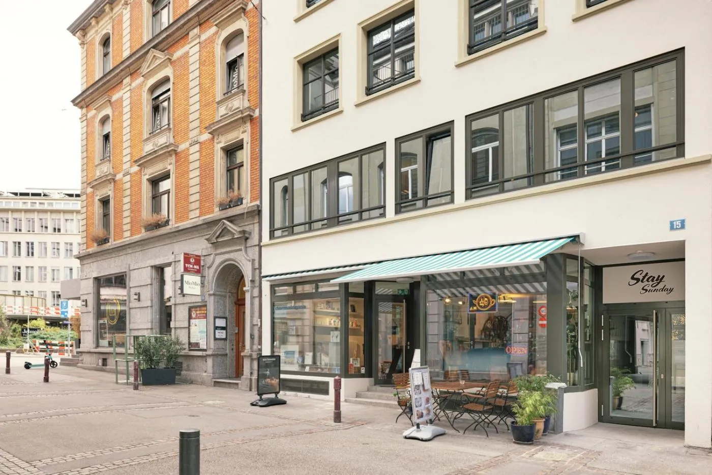 Property building in Stay Sunday