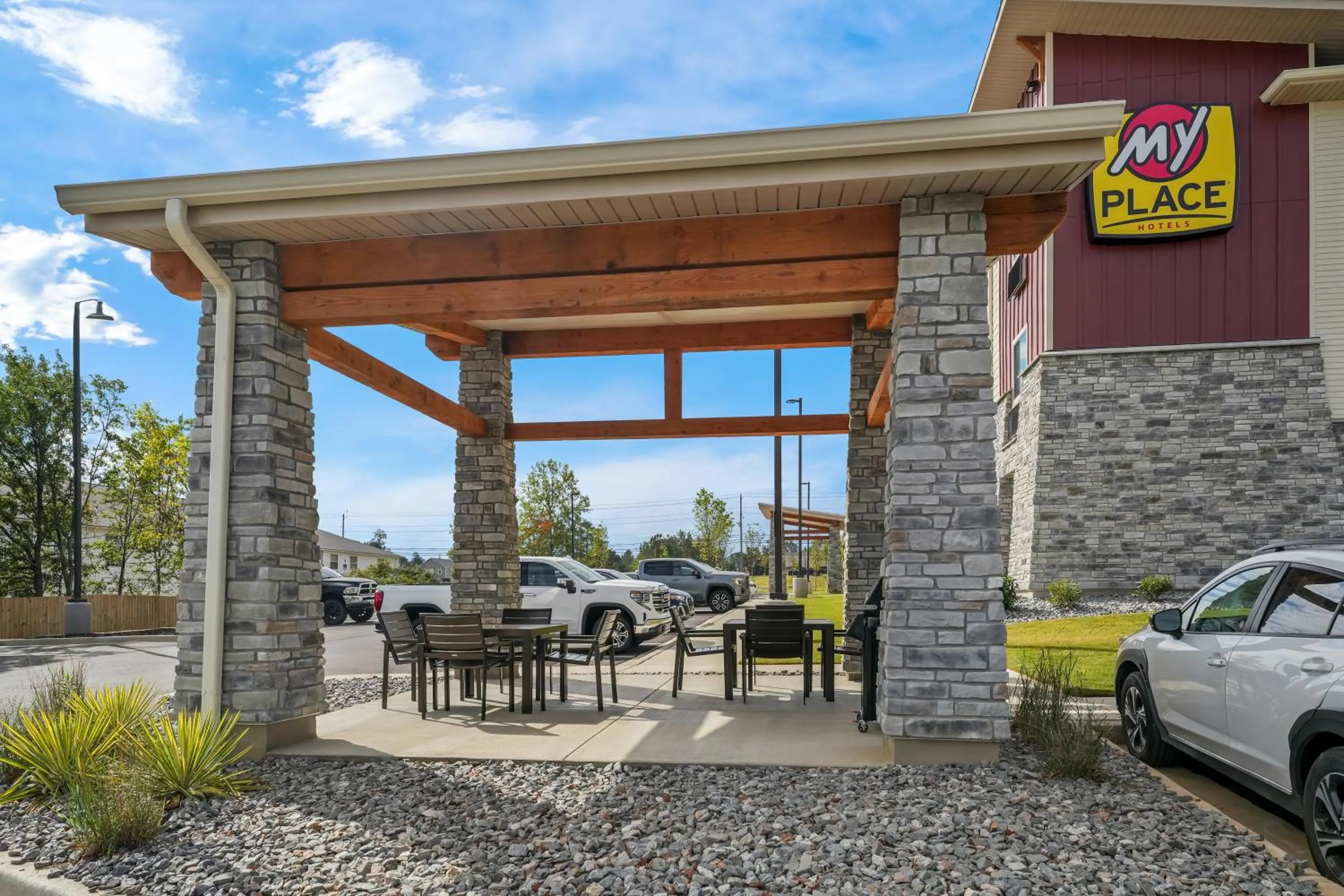 Patio in My Place Hotel-Augusta, GA
