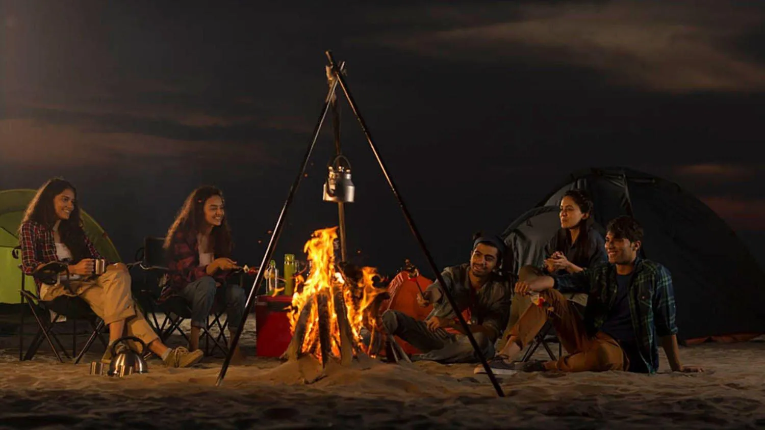 Hostel Desert Camp Sam Sand dunes Desert