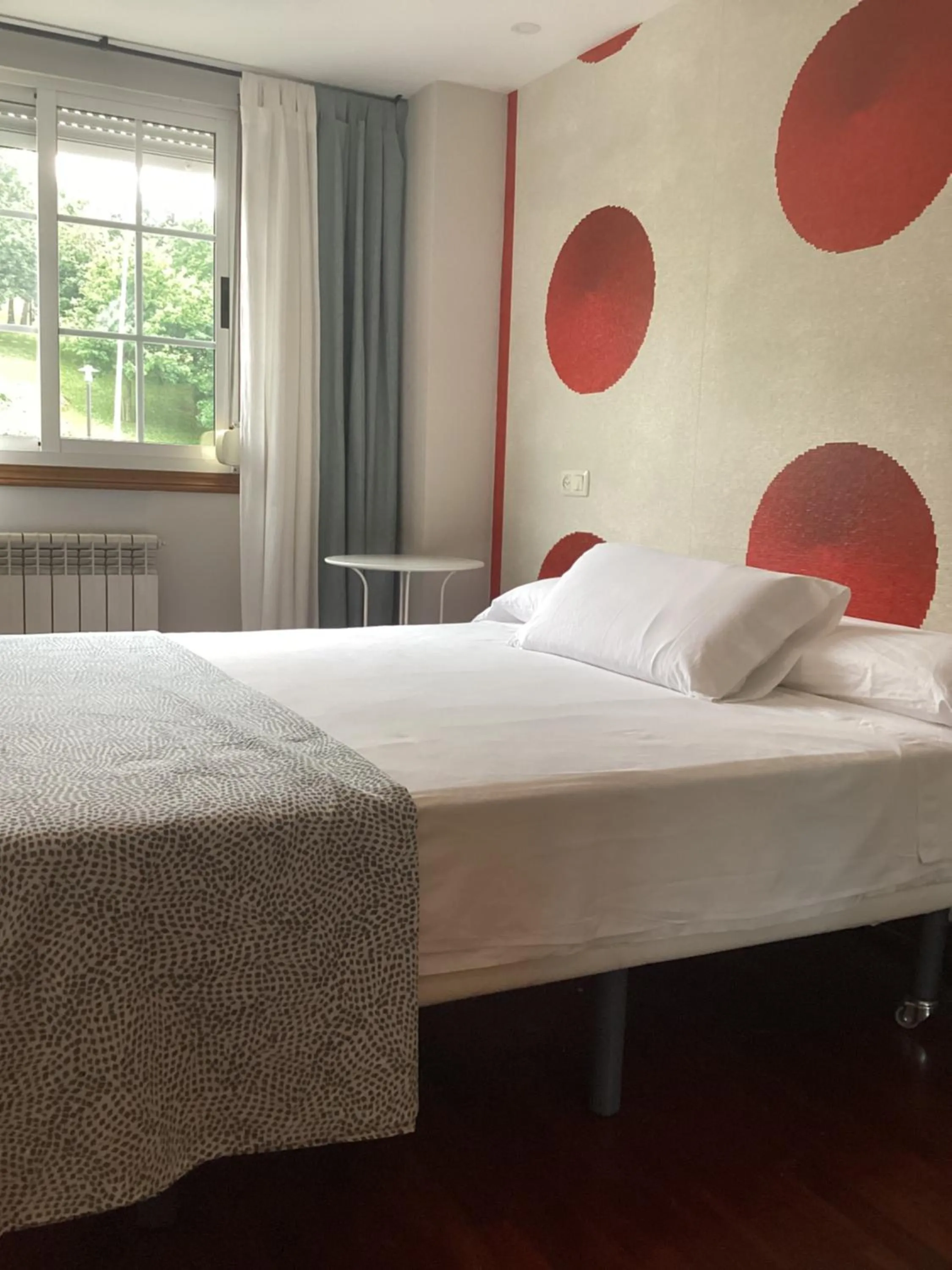 Bed in Saudade Hostal Cafetería