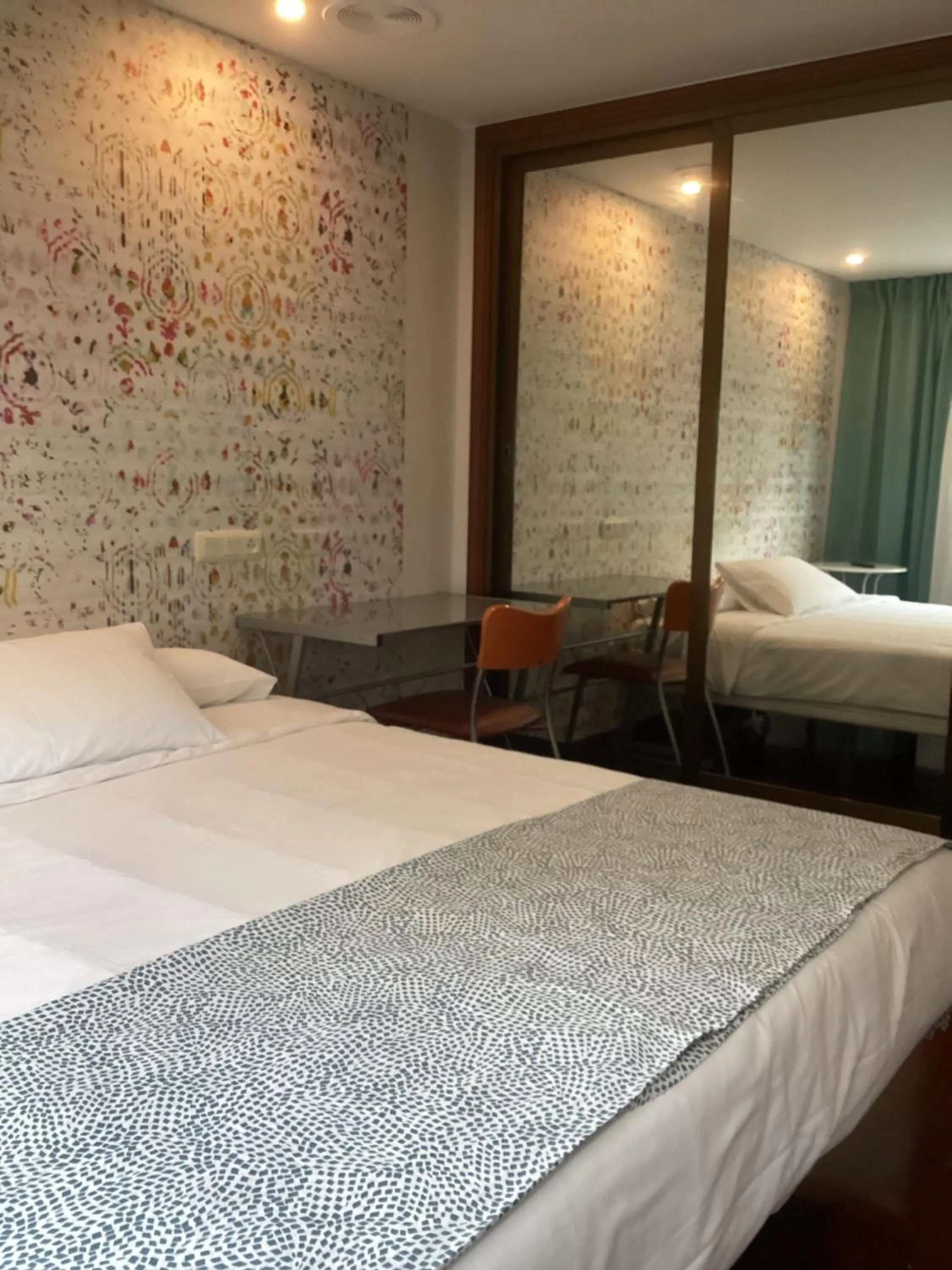 Bed in Saudade Hostal Cafetería