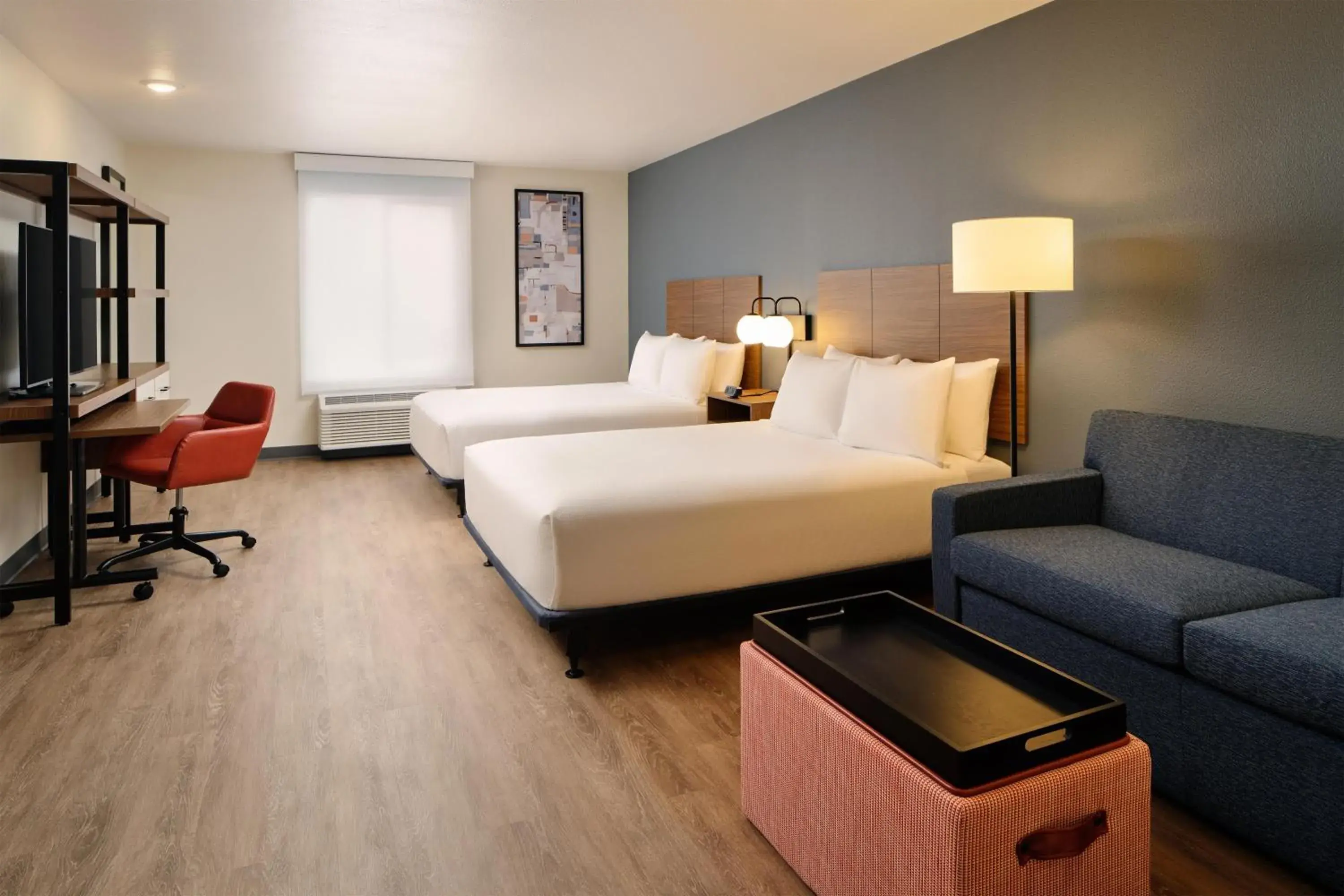 Queen Studio Suite - Accessible with Tub in Hyatt Studios Kalispell Queen Studio Suite - Accessible with Tub in Hyatt Studios Kalispell