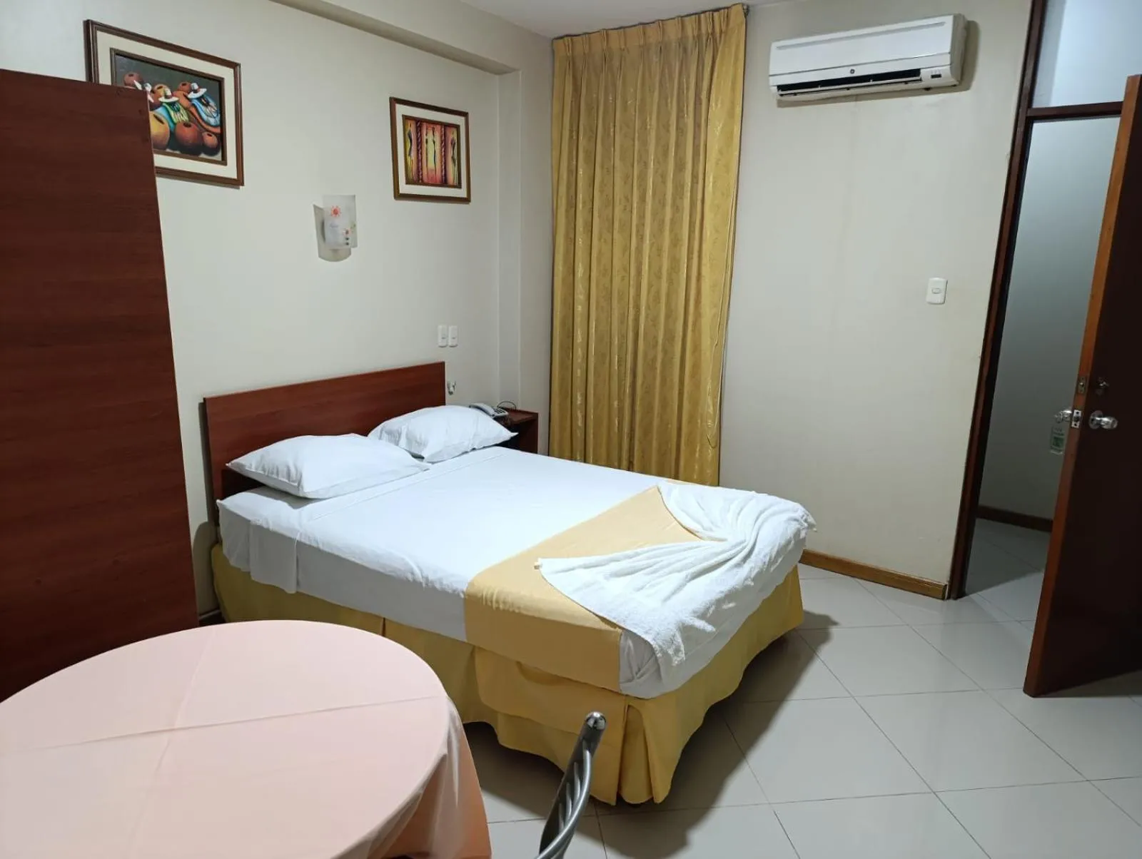 Single Room - single occupancy in Hotel Alfredos