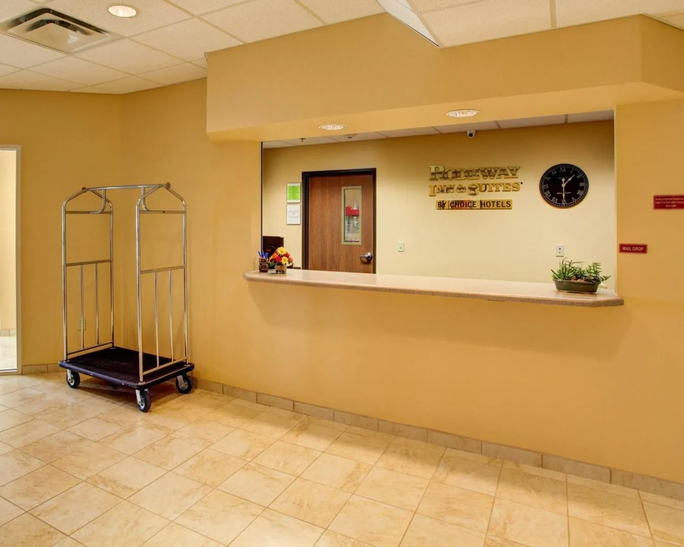 Lobby or reception, Lobby/Reception in Rodeway Inn & Suites Phillipsburg