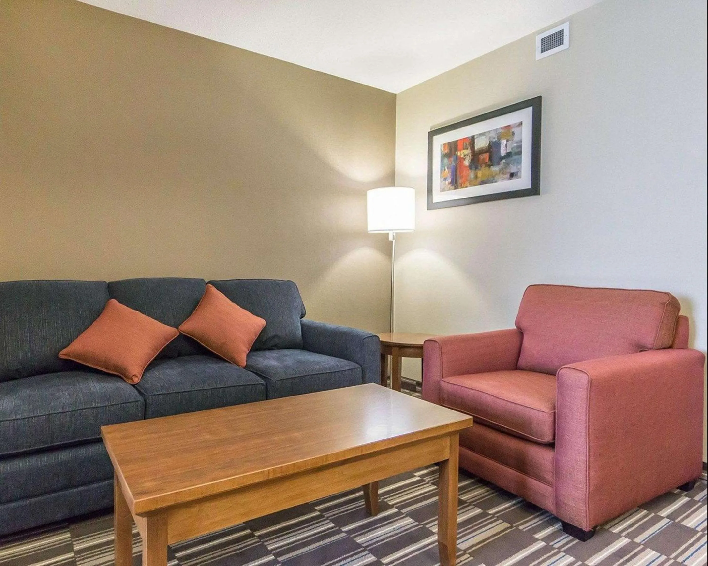 Bedroom in Comfort Inn & Suites Edmonton International Airport