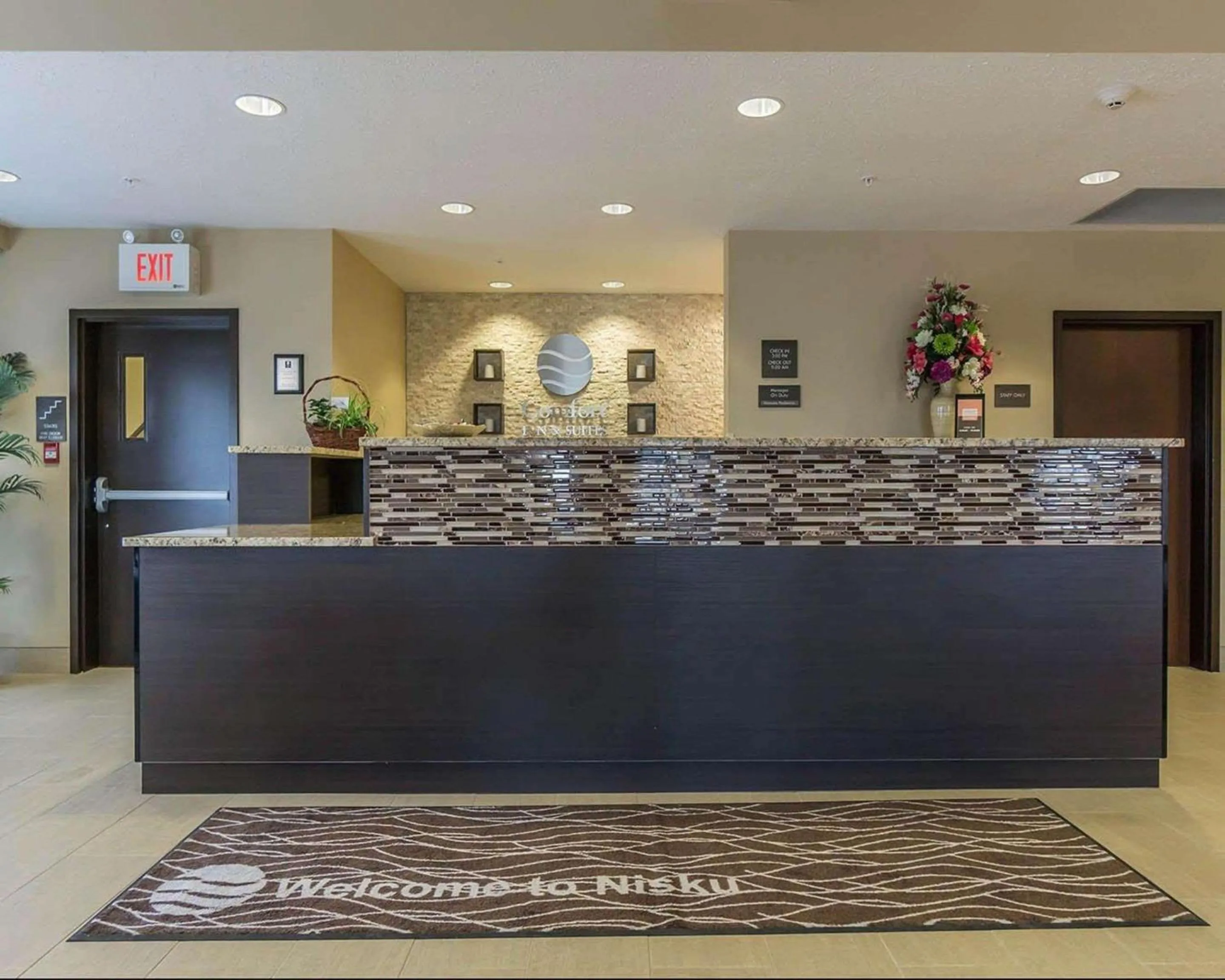 Lobby or reception in Comfort Inn & Suites Edmonton International Airport