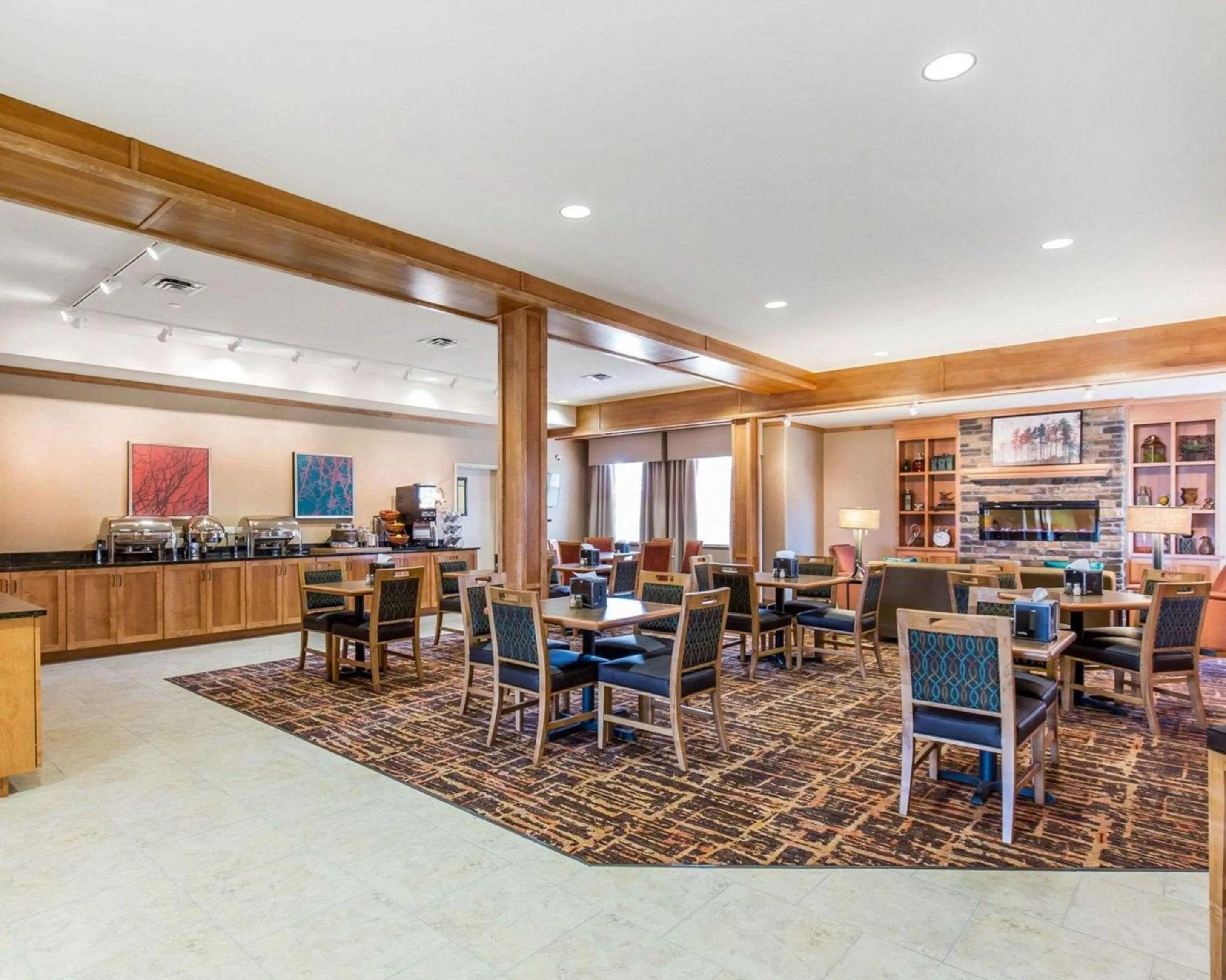 Breakfast in MainStay Suites Sidney - Medical Center