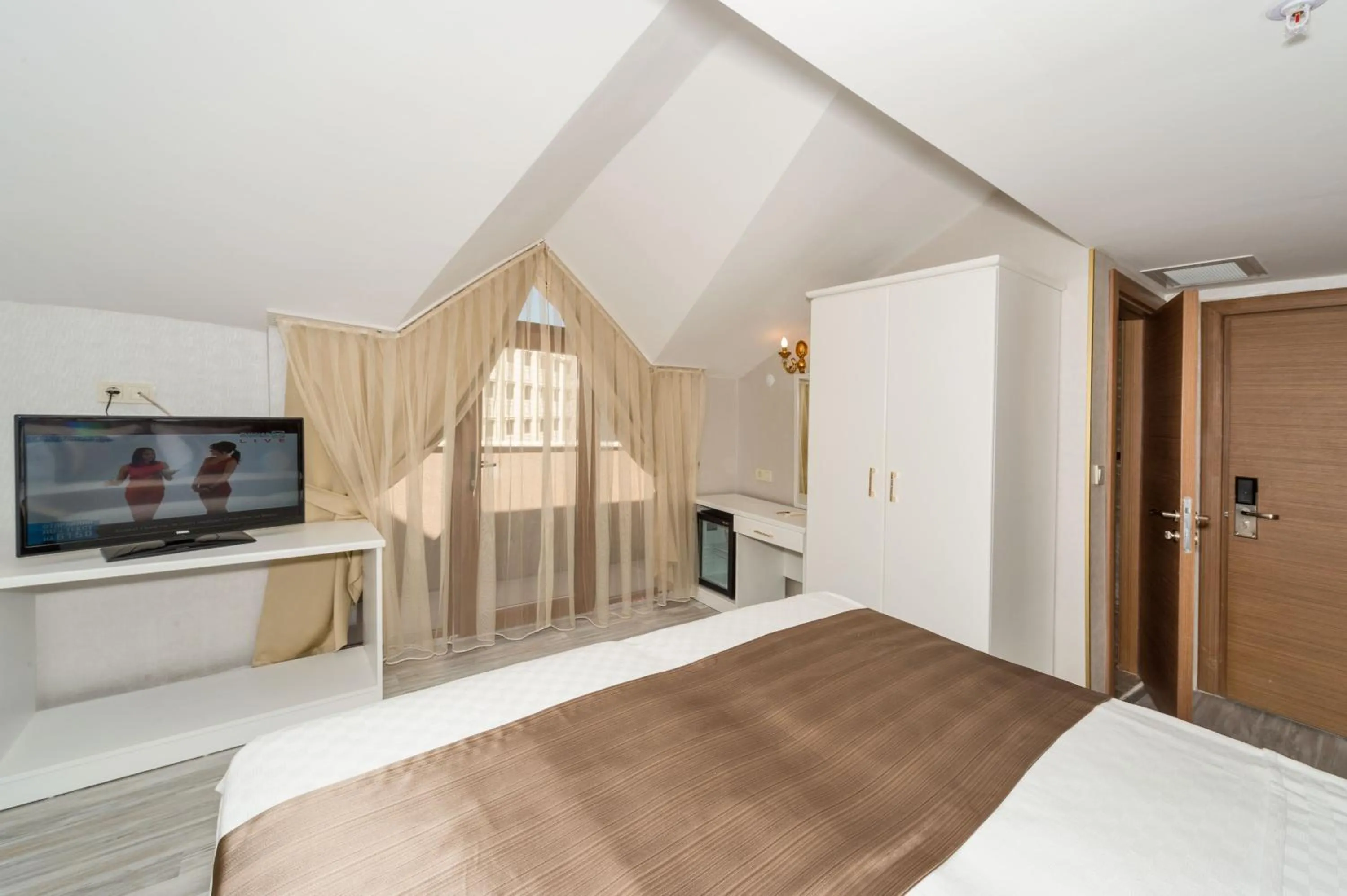 Photo of the whole room in Grand Pamir Hotel