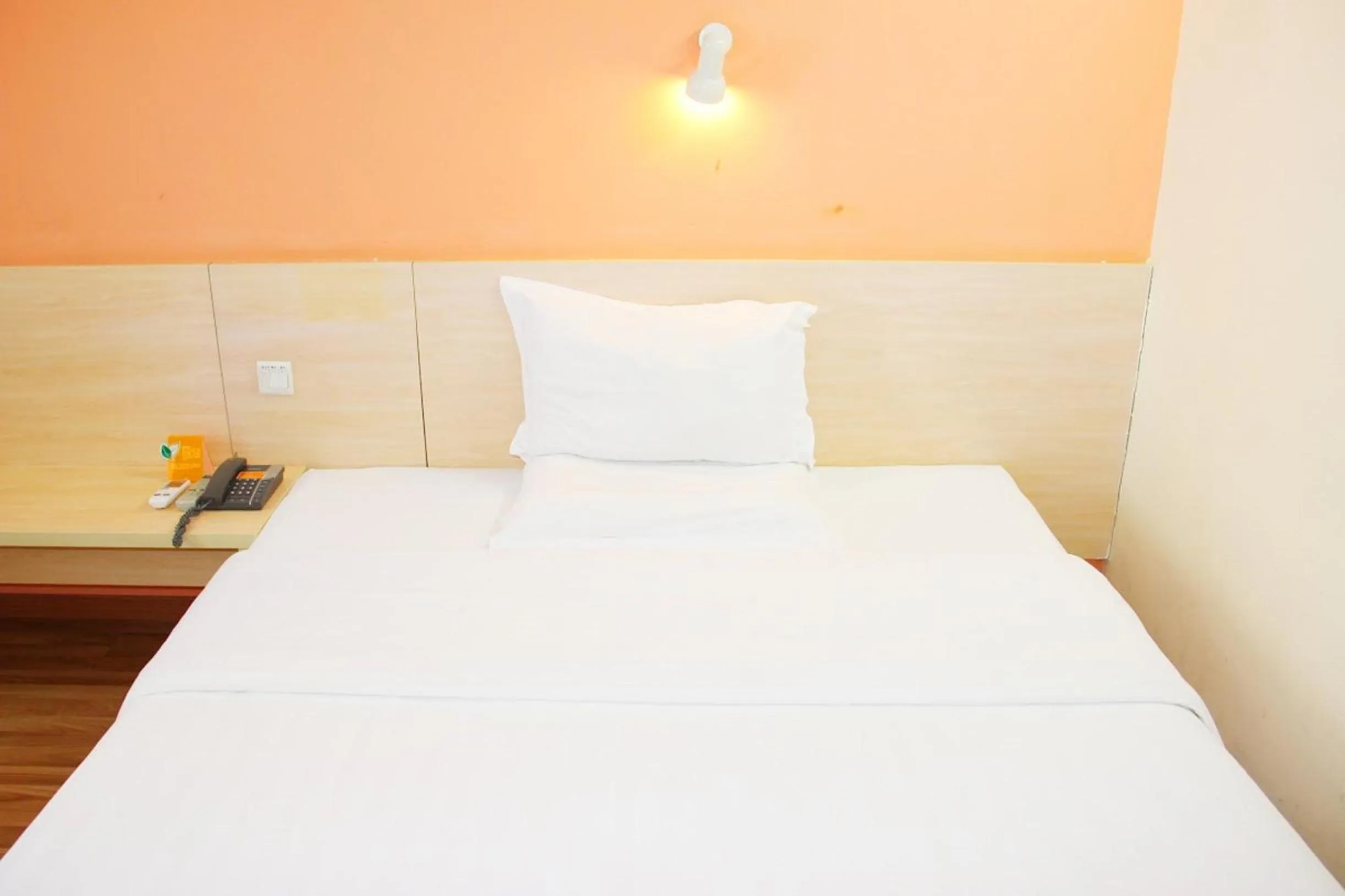 Bed in 7Days Inn Baoding Zhuozhou Culture Square