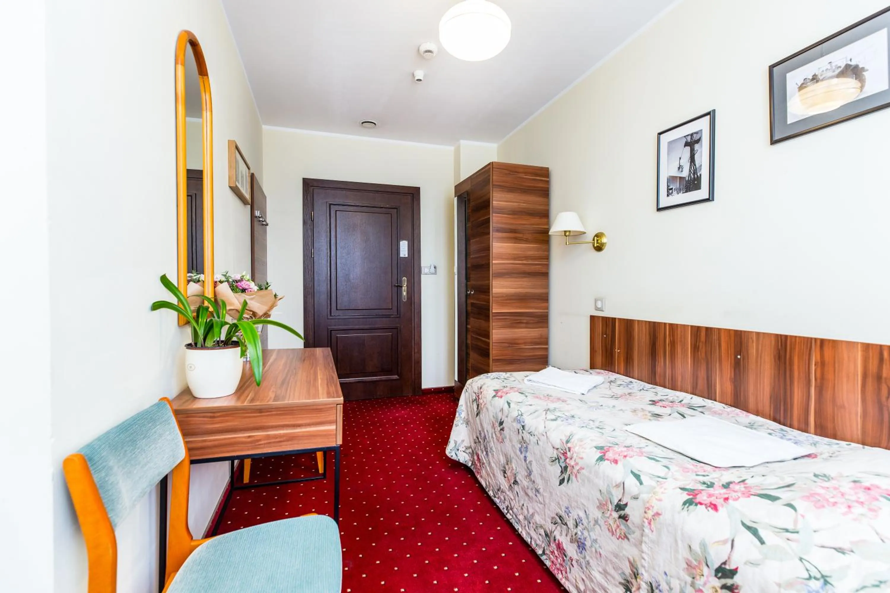 Bed in Willa Carlton