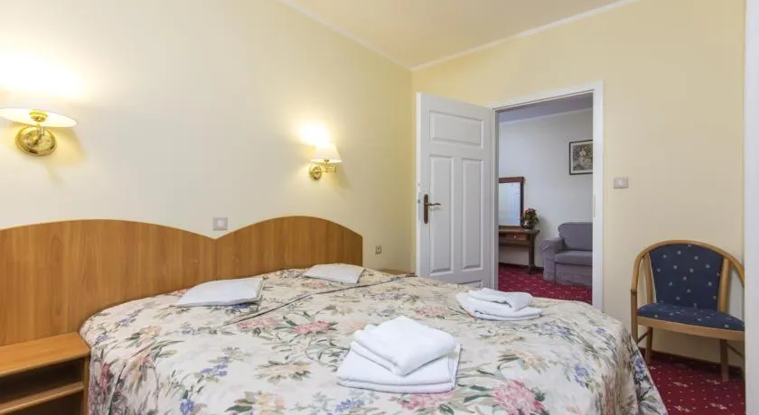 Bed in Willa Carlton