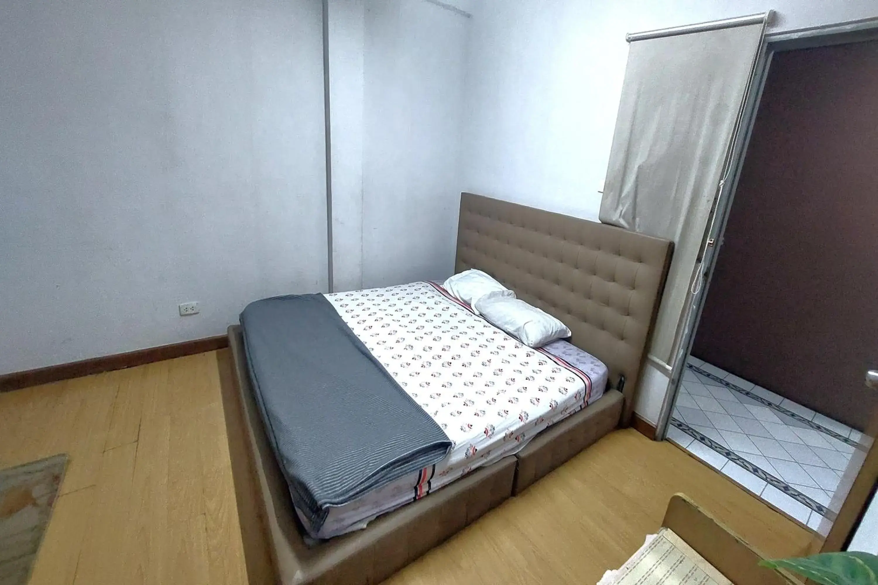 Double Room in Sukhum Sukhumvit-Onnut Guest House Double Room in Sukhum Sukhumvit-Onnut Guest House