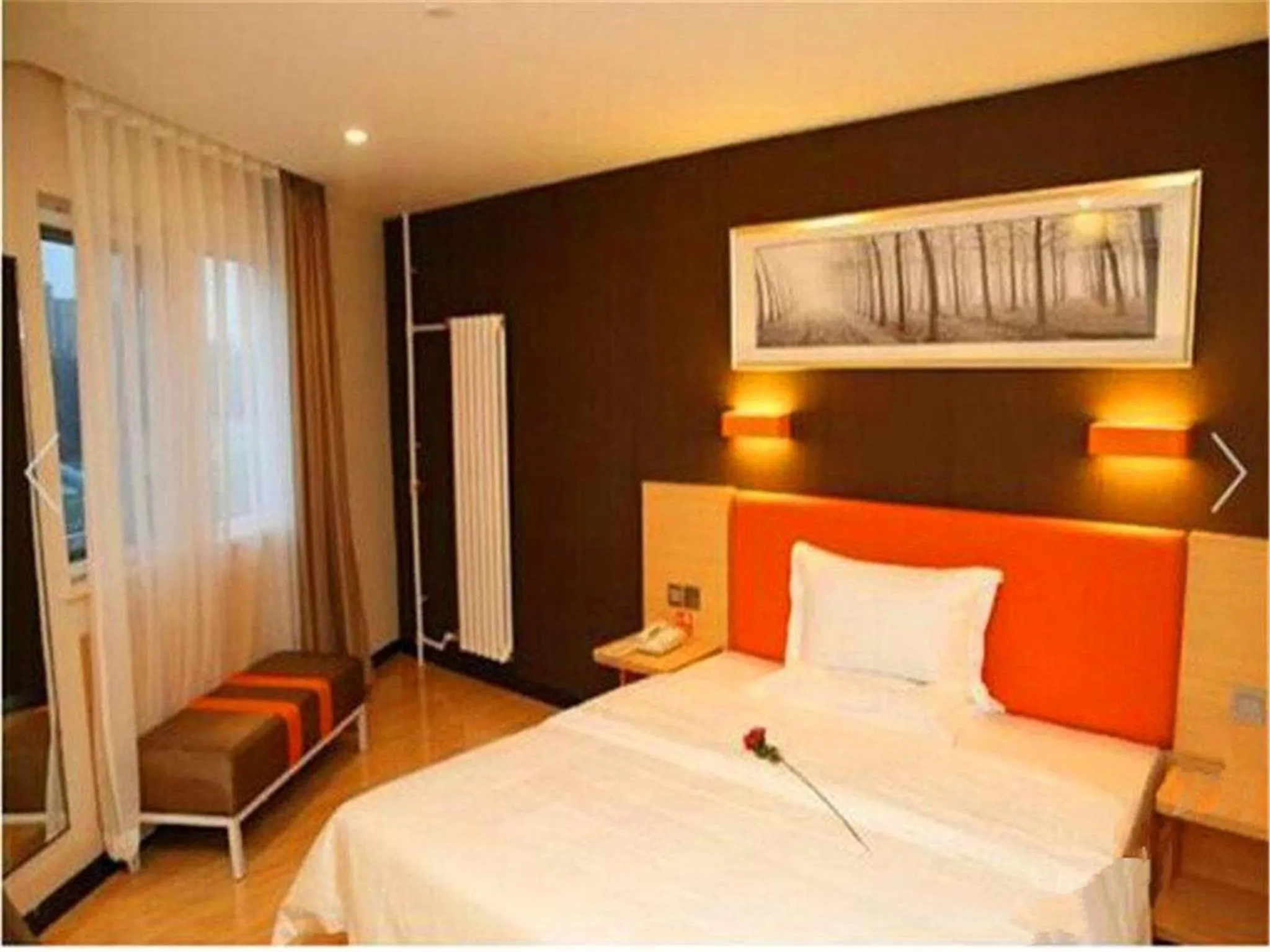 Decorative detail, Bed in IU Hotel Beijing West Coach Station Liuliqiao East Metro Station