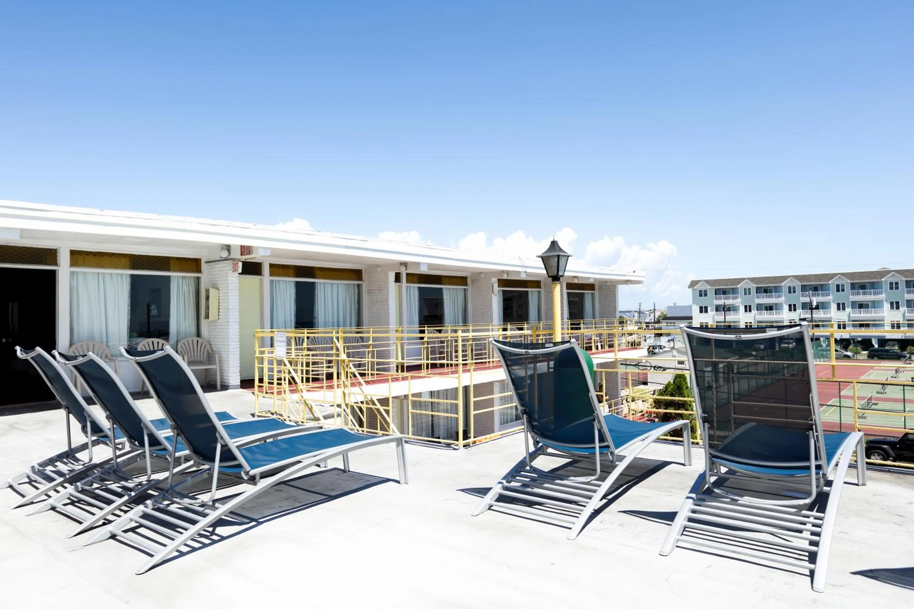 Patio in Viking Motel