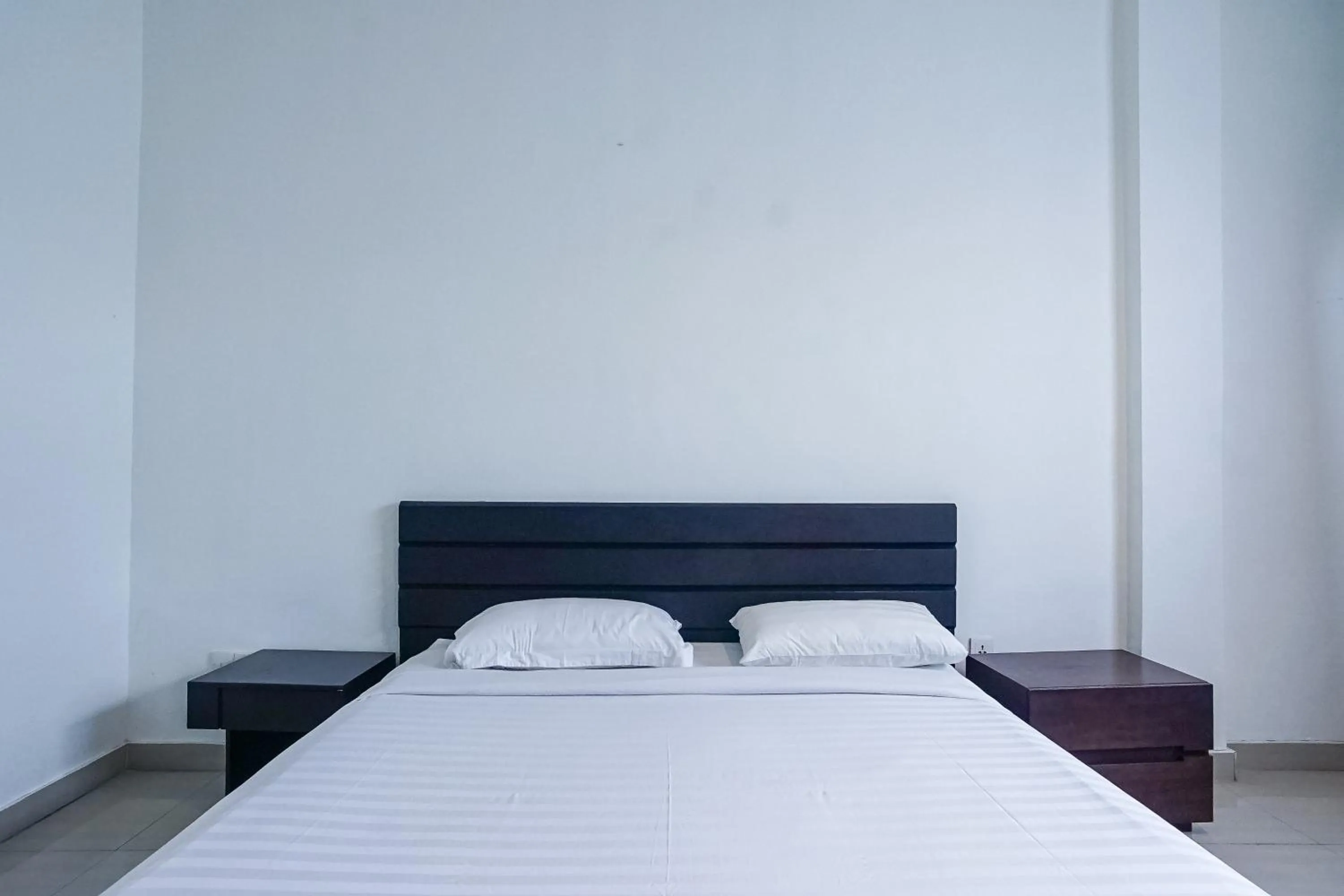 Photo of the whole room, Bed in Prima Inn