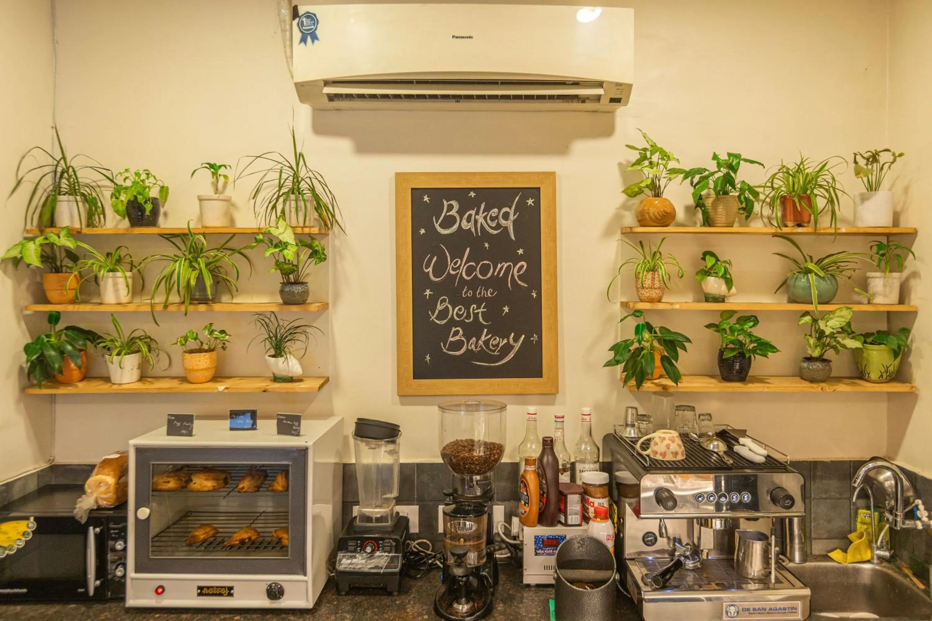 Coffee/tea facilities in Hotel Kamal Palace