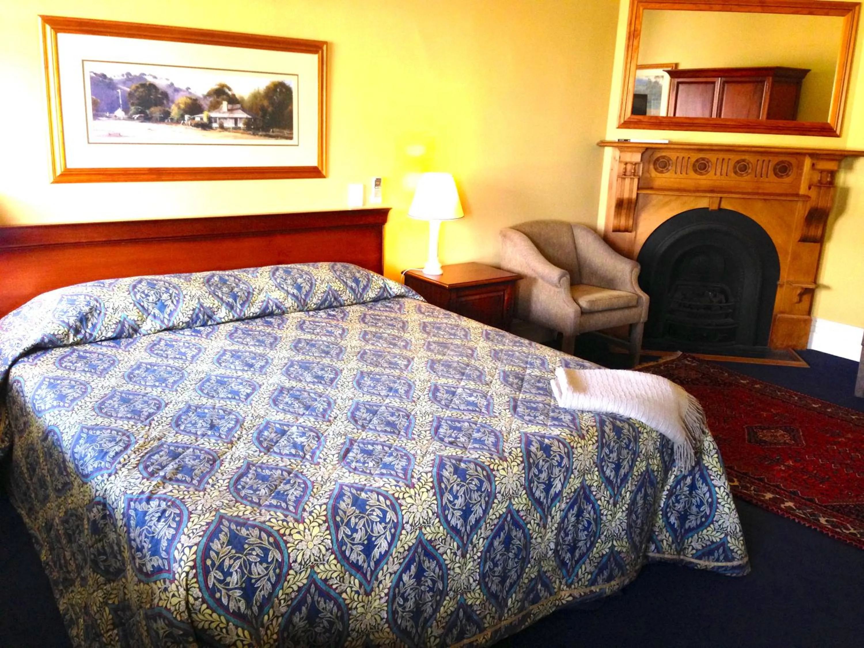 Bed in The York Palace Accommodation