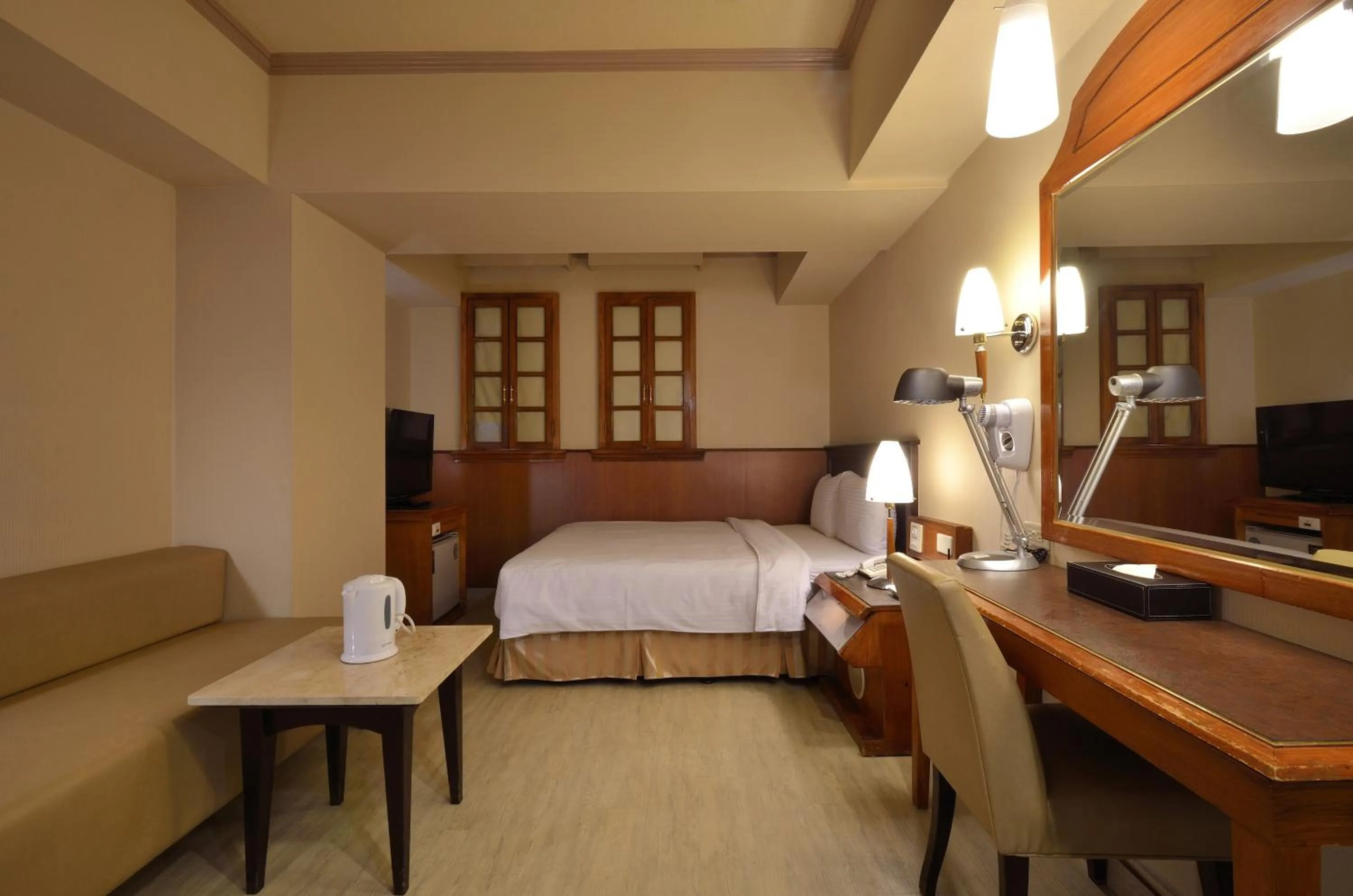 Photo of the whole room, Bed in Goodness Hotel