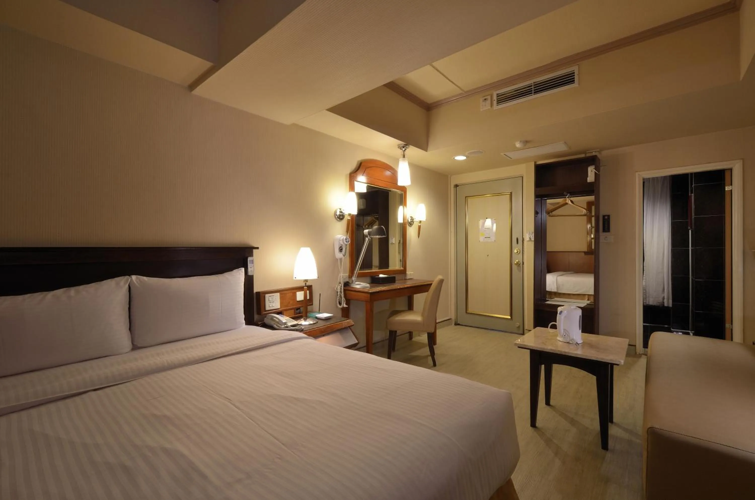 Photo of the whole room, Bed in Goodness Hotel