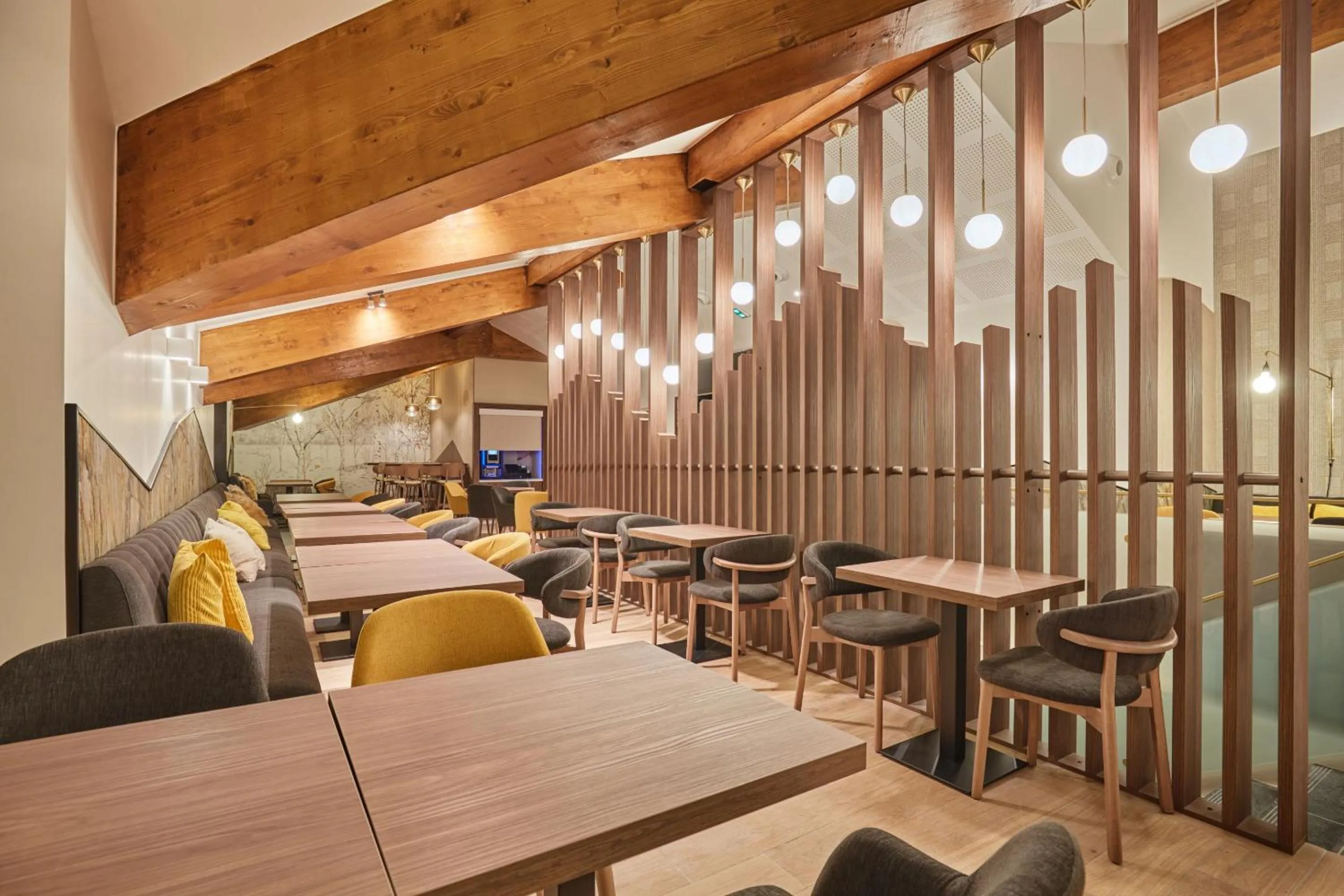 Restaurant/places to eat in Hotel L'Ecrin Blanc by Odalys