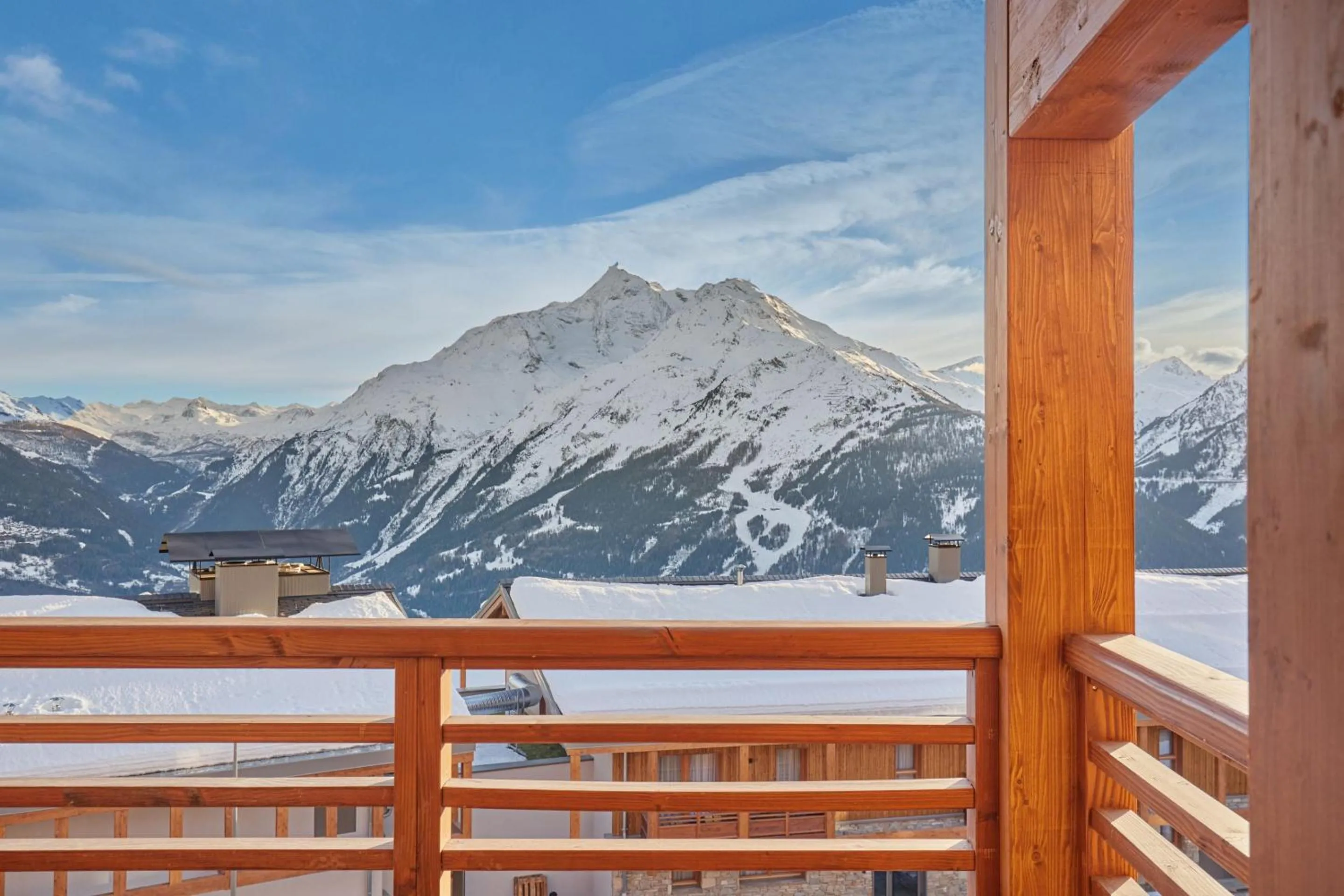 Balcony/Terrace in Hotel L'Ecrin Blanc by Odalys