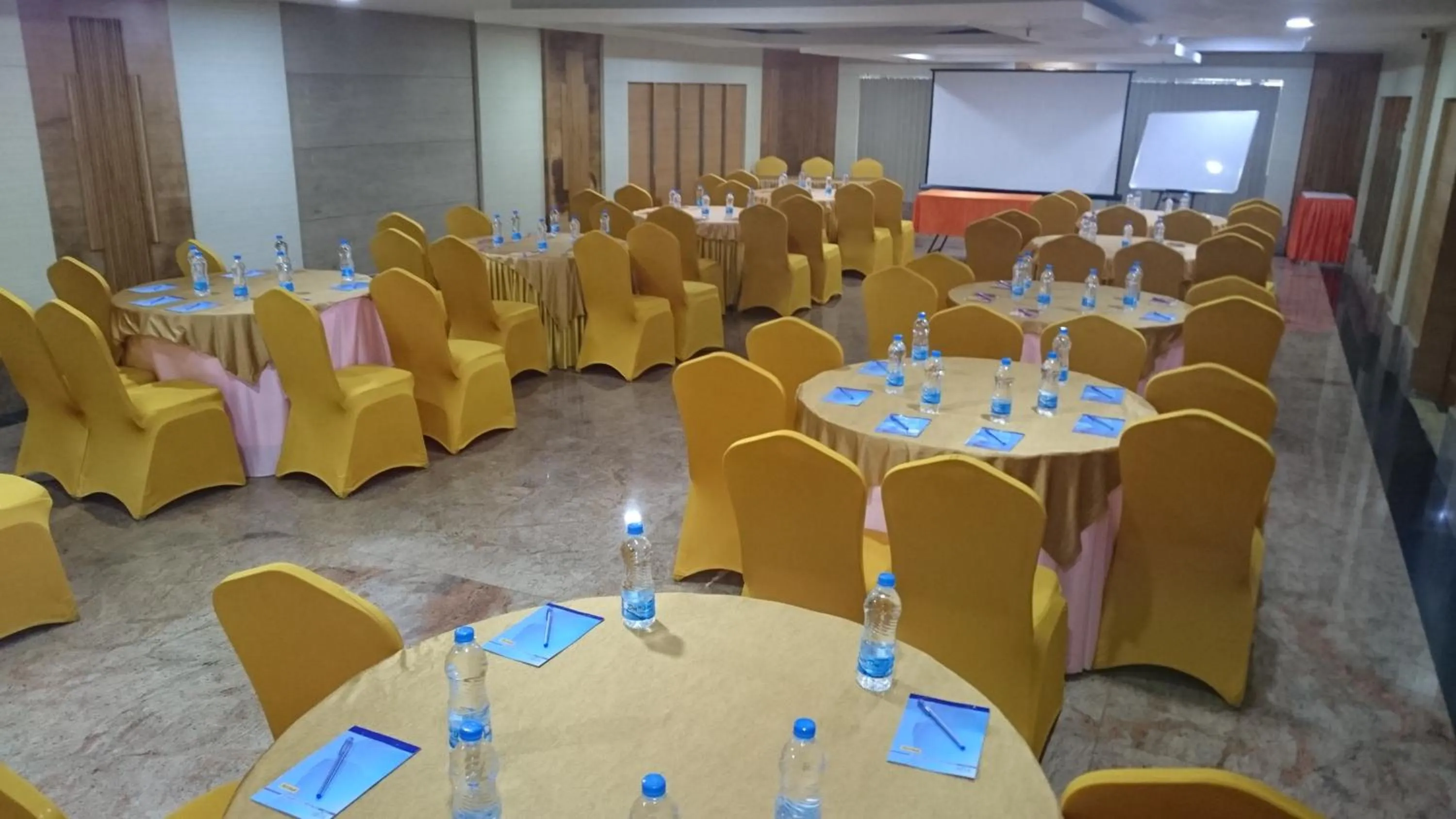 Meeting/conference room in Rosewood International Hotel