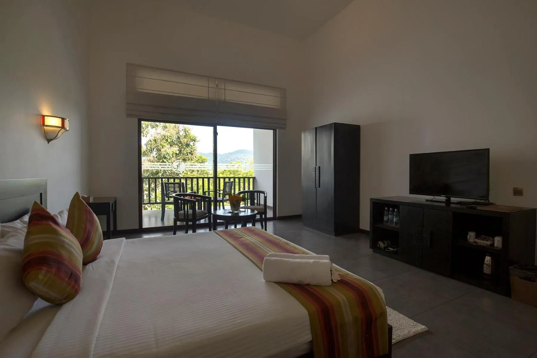 Photo of the whole room, Bed in Grand Tamarind Lake