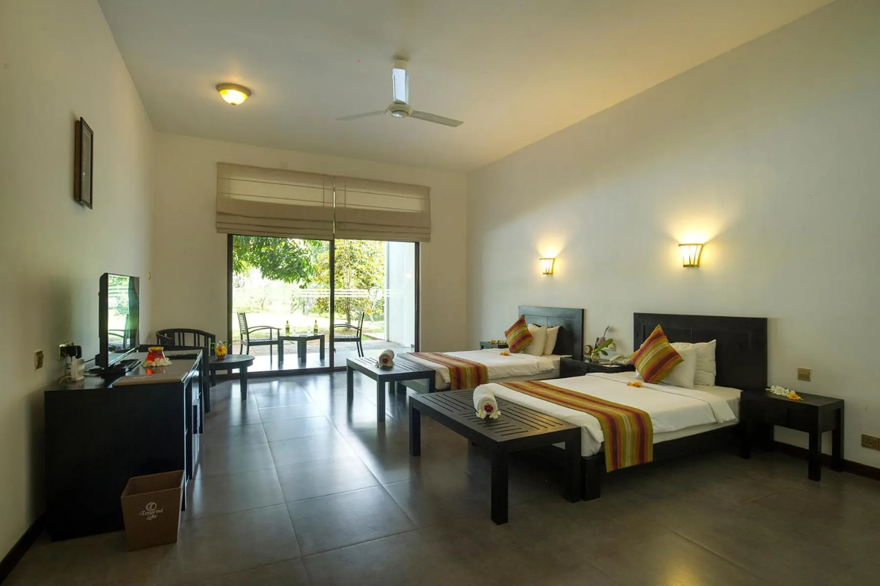 Photo of the whole room, Bed in Grand Tamarind Lake