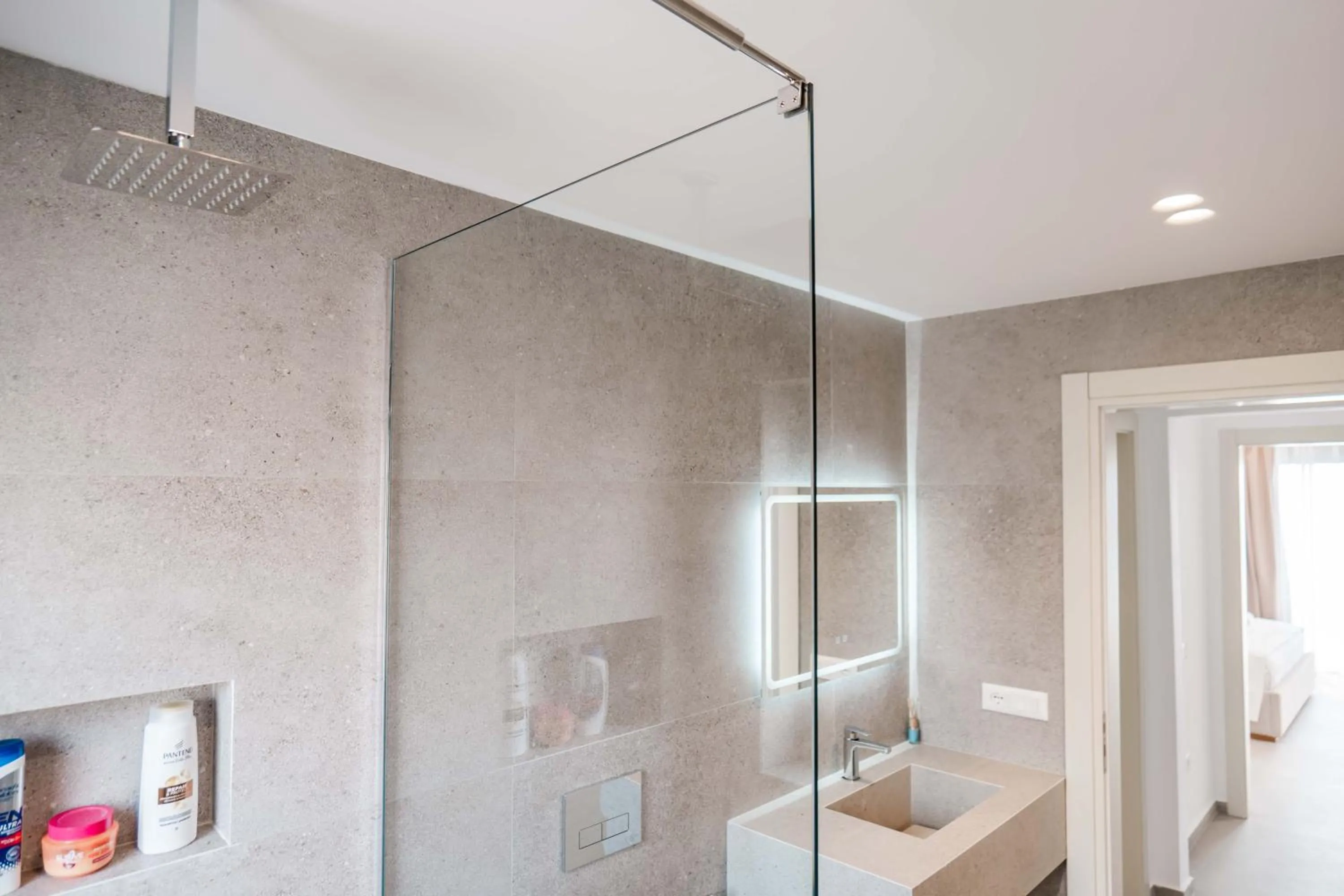 Bathroom in StarLight Apartments 2